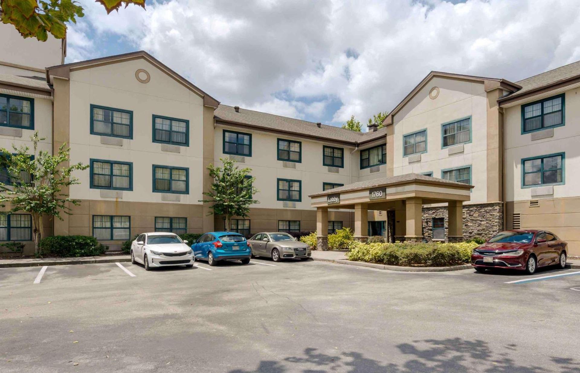 Extended Stay America Select Suites - Orlando - Maitland - 1760 Pembrook Dr photo 3