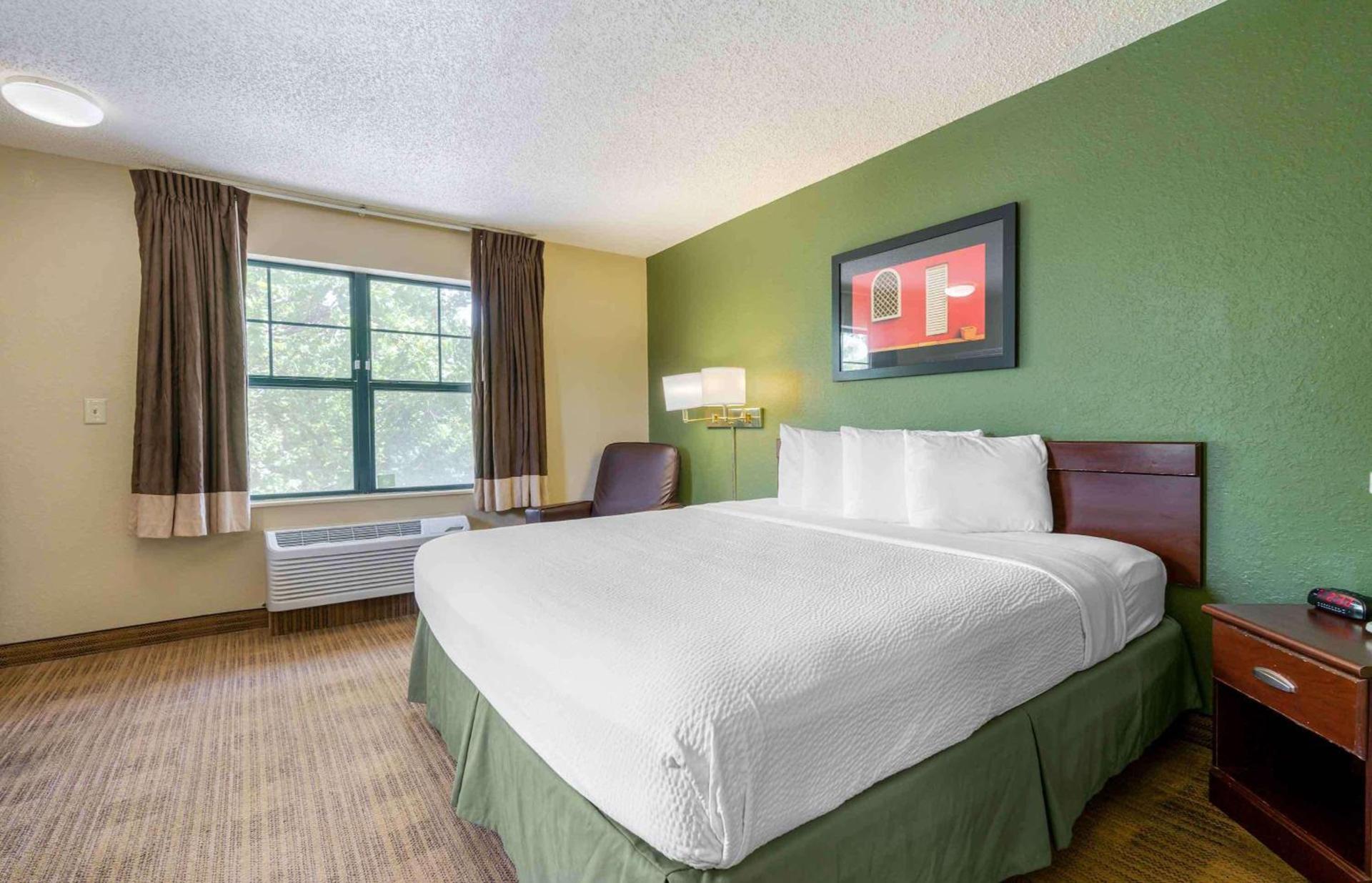 Extended Stay America Select Suites - Orlando - Maitland - 1760 Pembrook Dr photo 14