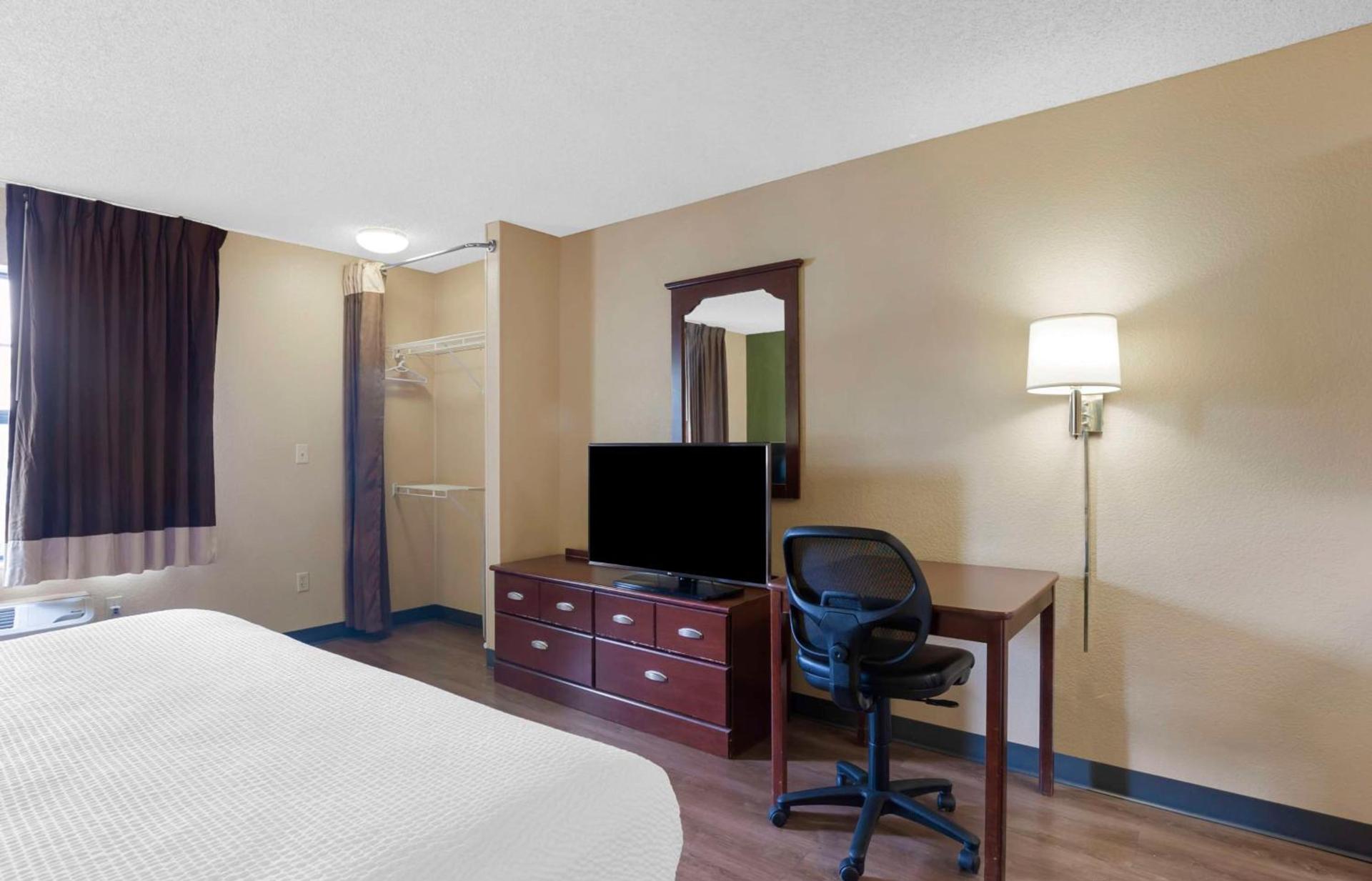Extended Stay America Suites - Orlando - Maitland - 1776 Pembrook Dr photo 24