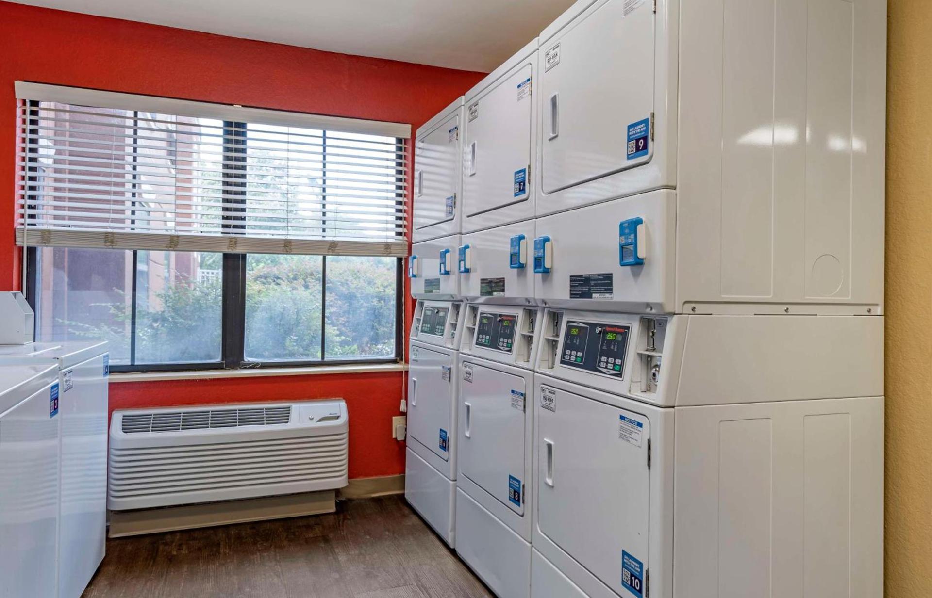 Extended Stay America Suites - Orlando - Maitland - 1776 Pembrook Dr photo 33