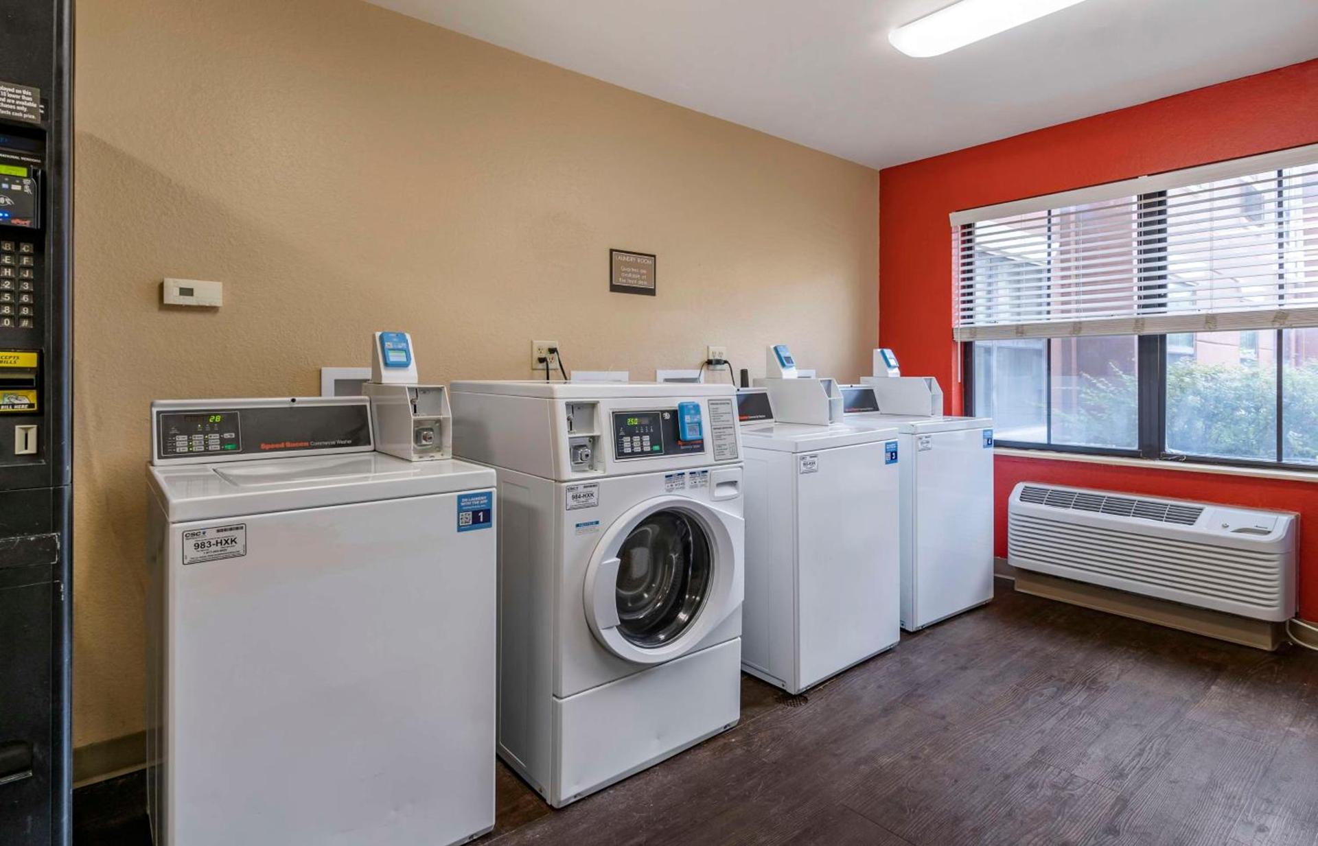 Extended Stay America Suites - Orlando - Maitland - 1776 Pembrook Dr photo 34