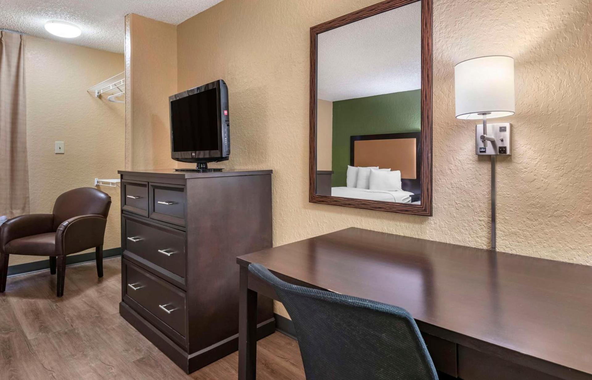 Extended Stay America Suites - Orlando - Orlando Theme Parks - Major Blvd photo 29