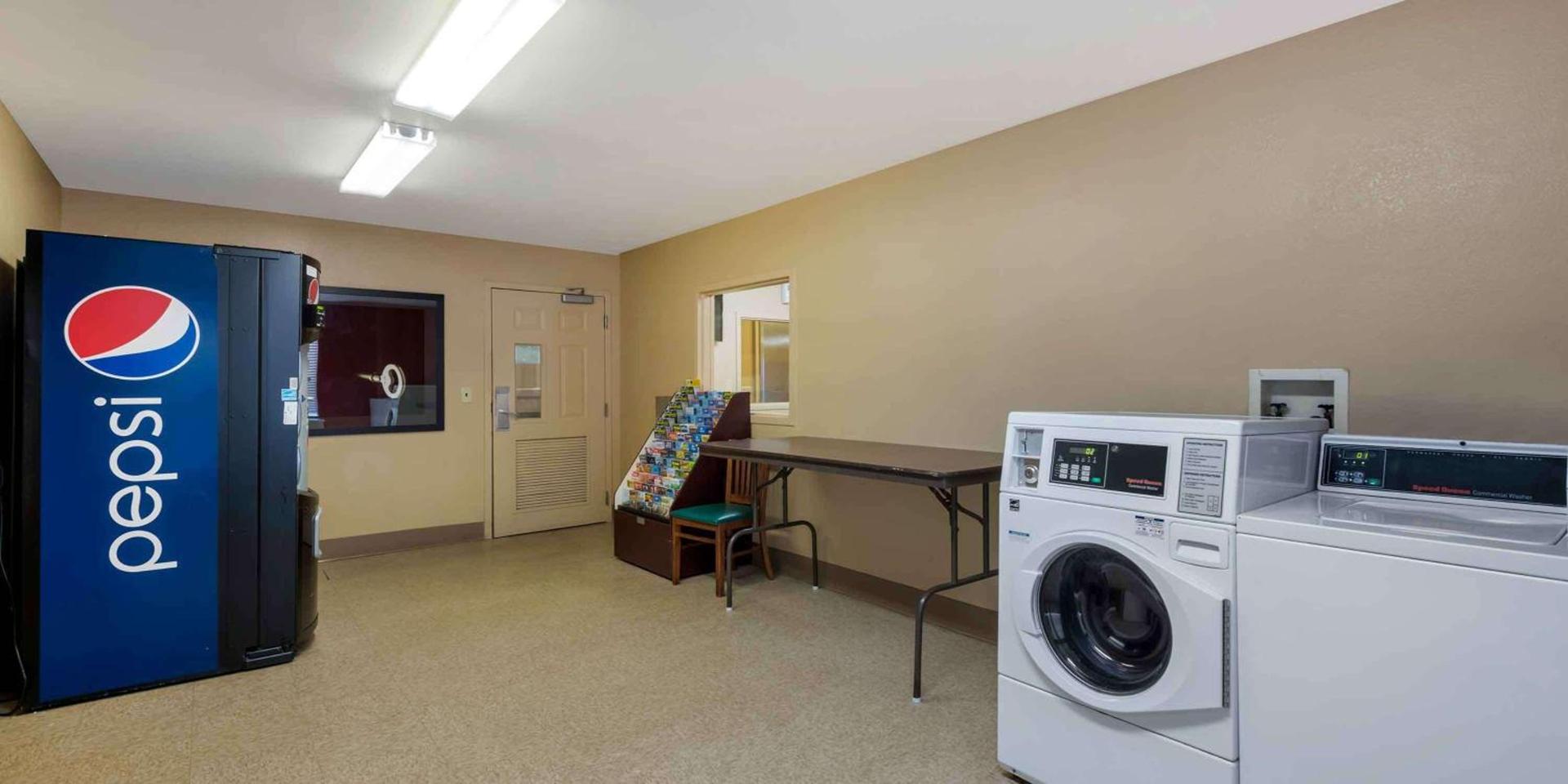 Extended Stay America Suites - Orlando - Orlando Theme Parks - Vineland Rd photo 36