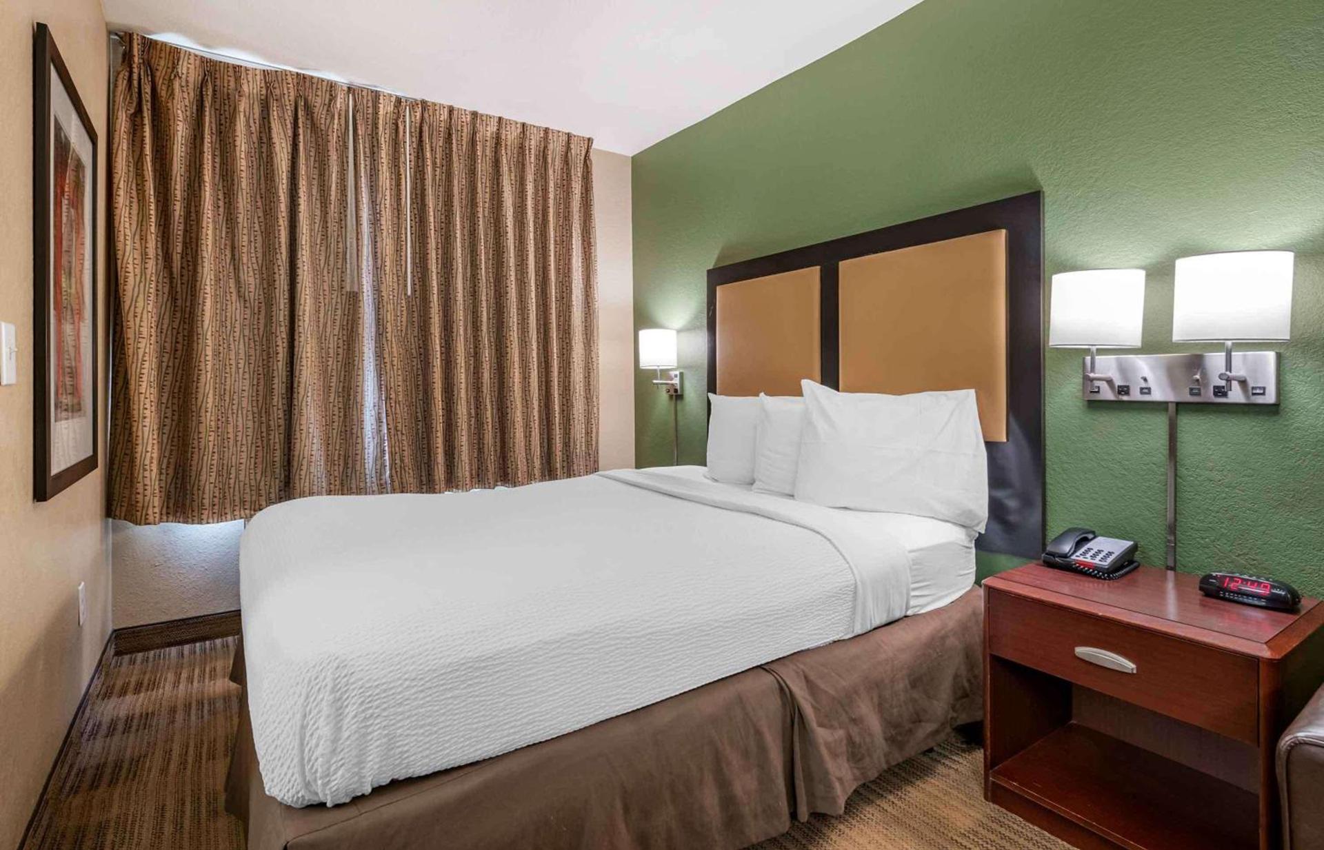 Extended Stay America Suites - Orlando - Southpark - Commodity Circle photo 11