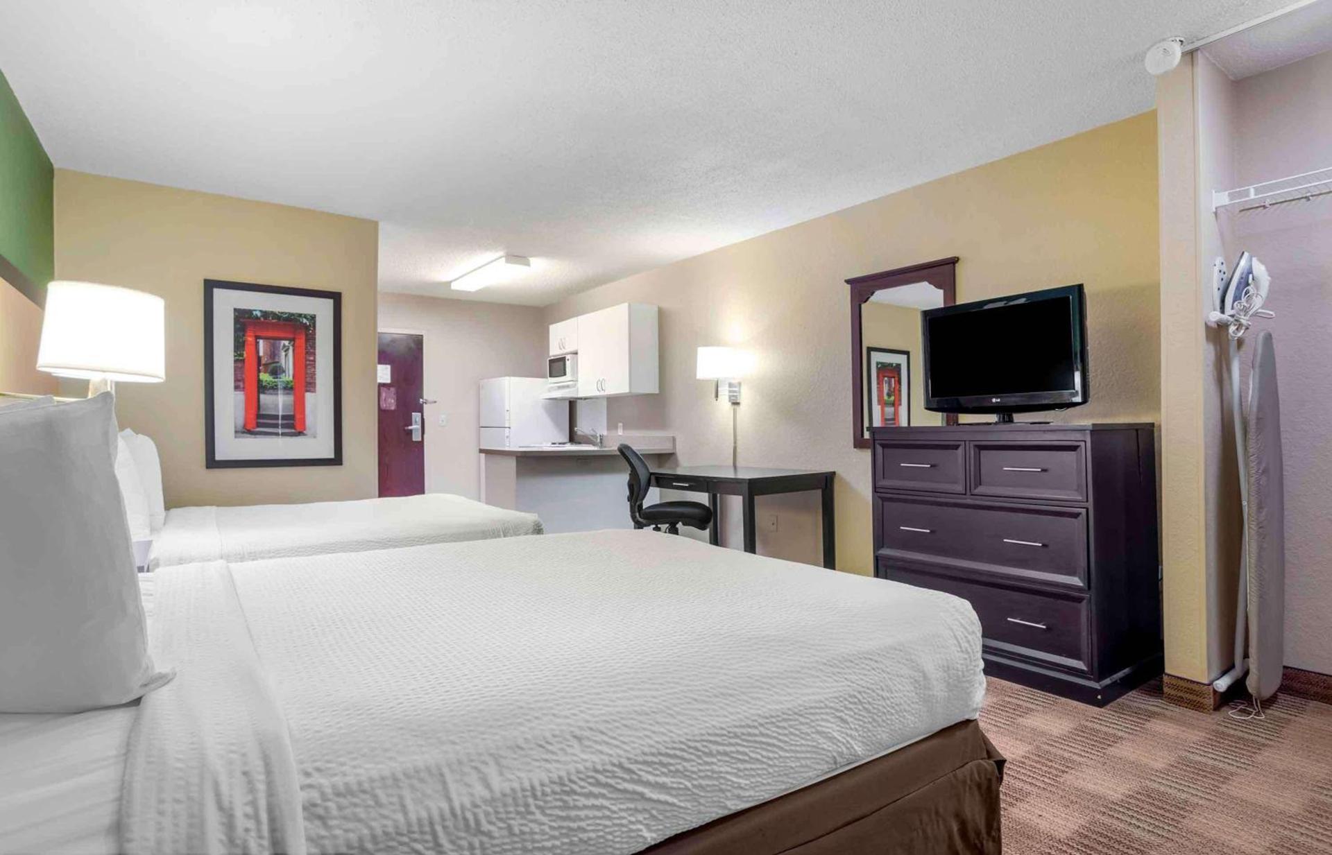 Extended Stay America Suites - Pensacola - University Mall photo 17