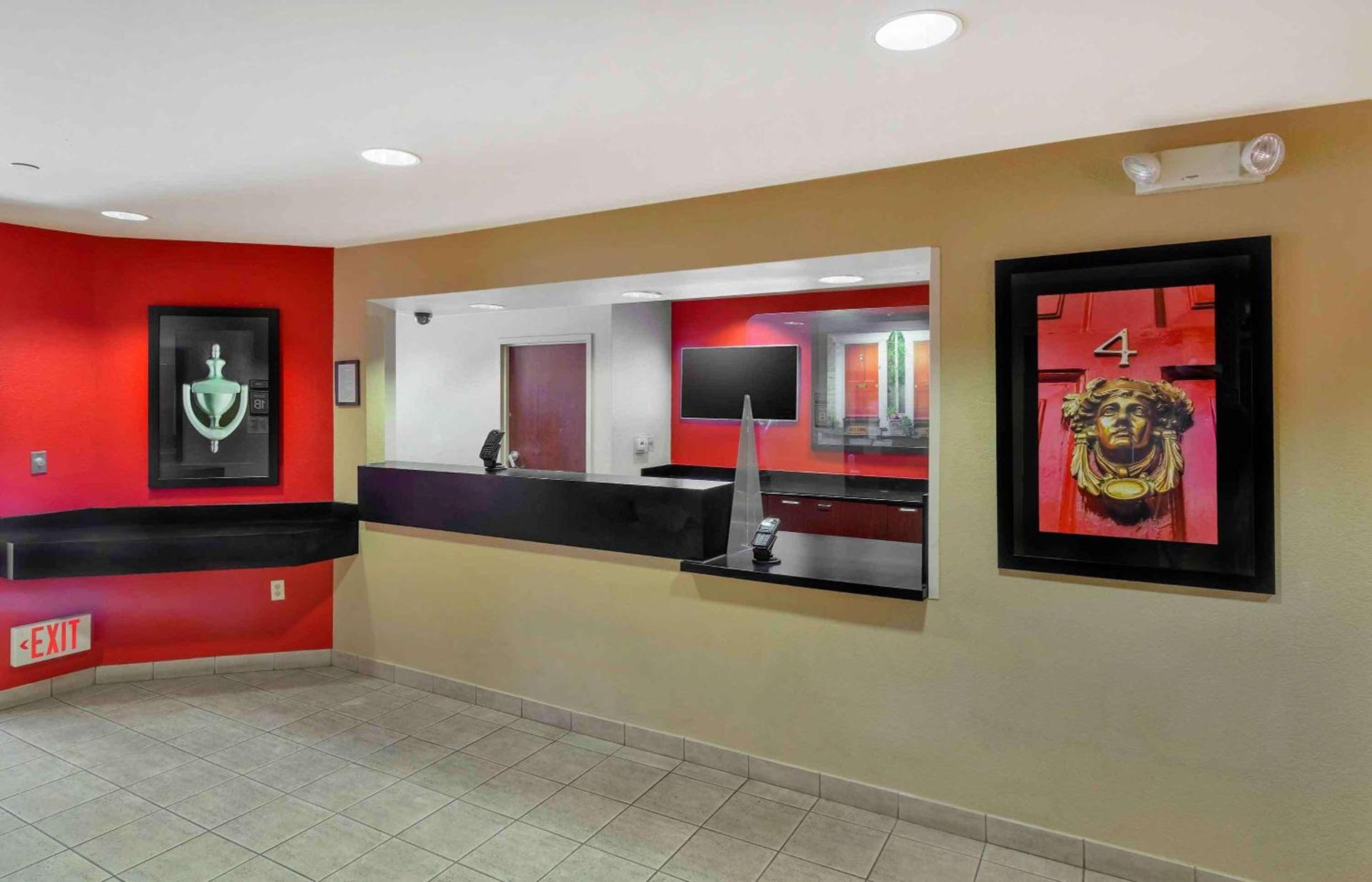 Extended Stay America Suites - Tampa - Airport - Spruce Street photo 3