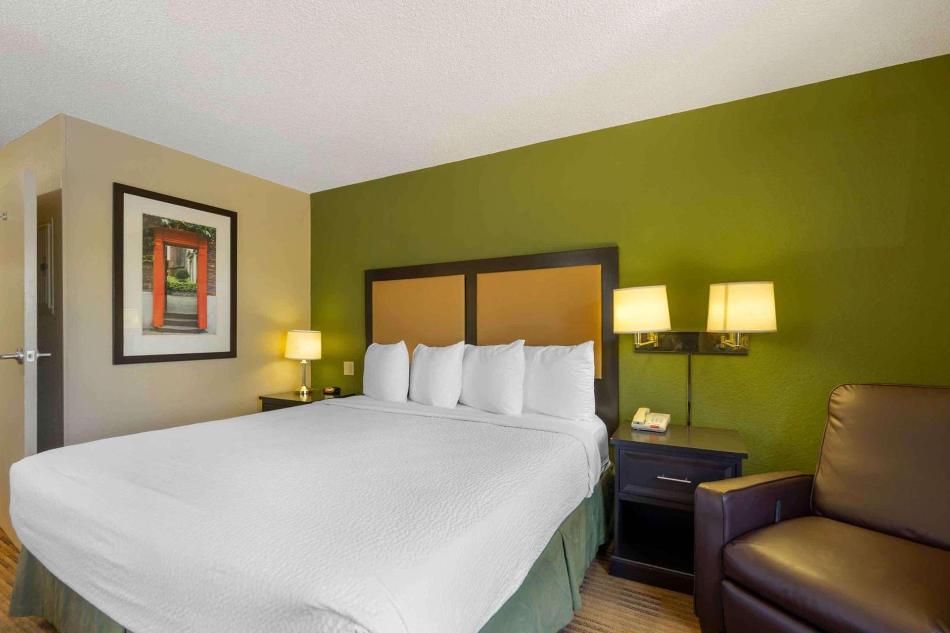 Extended Stay America Suites - Tampa - Airport - Spruce Street photo 49