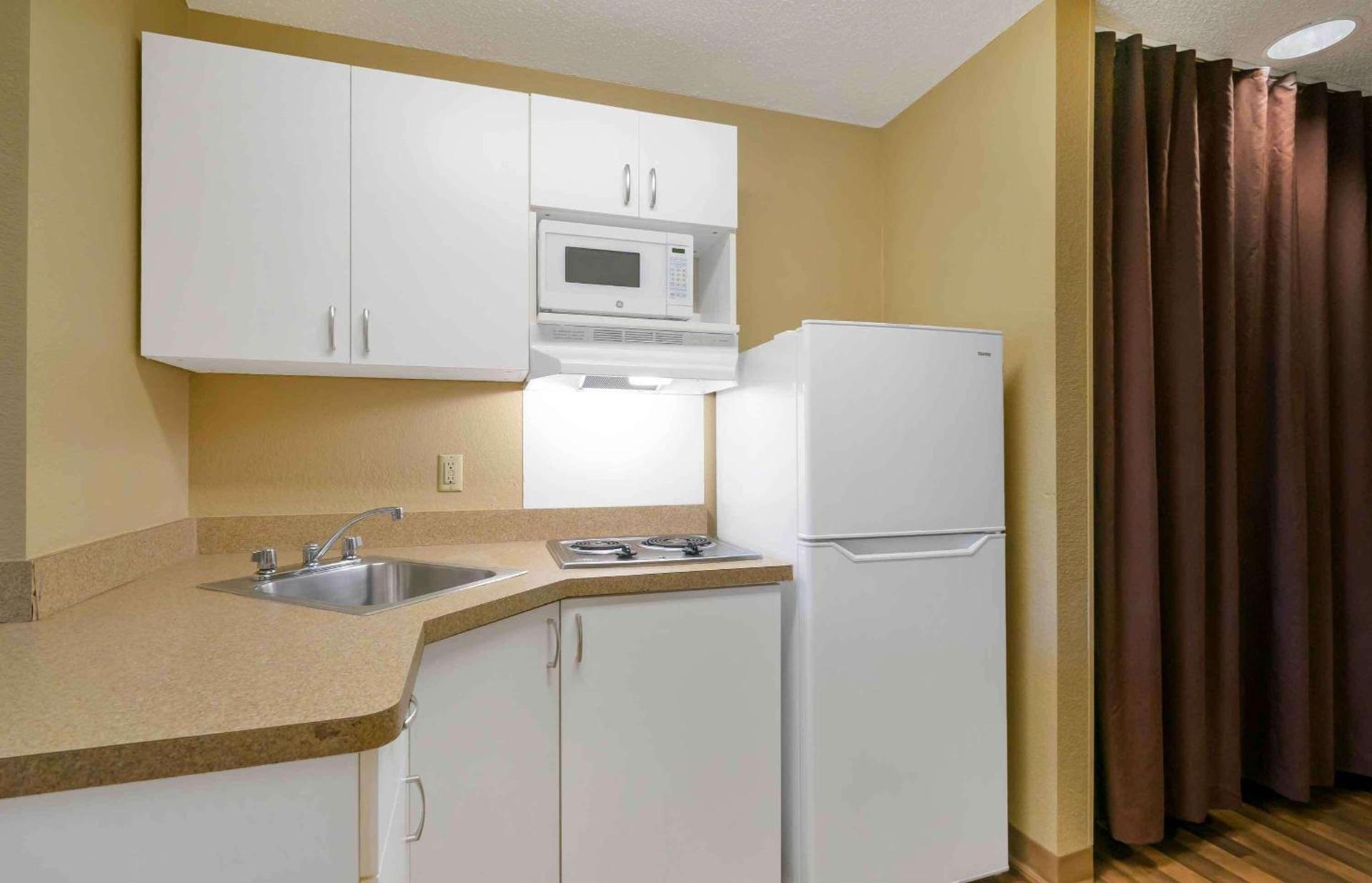 Extended Stay America Suites - Tampa - Airport - Spruce Street photo 56