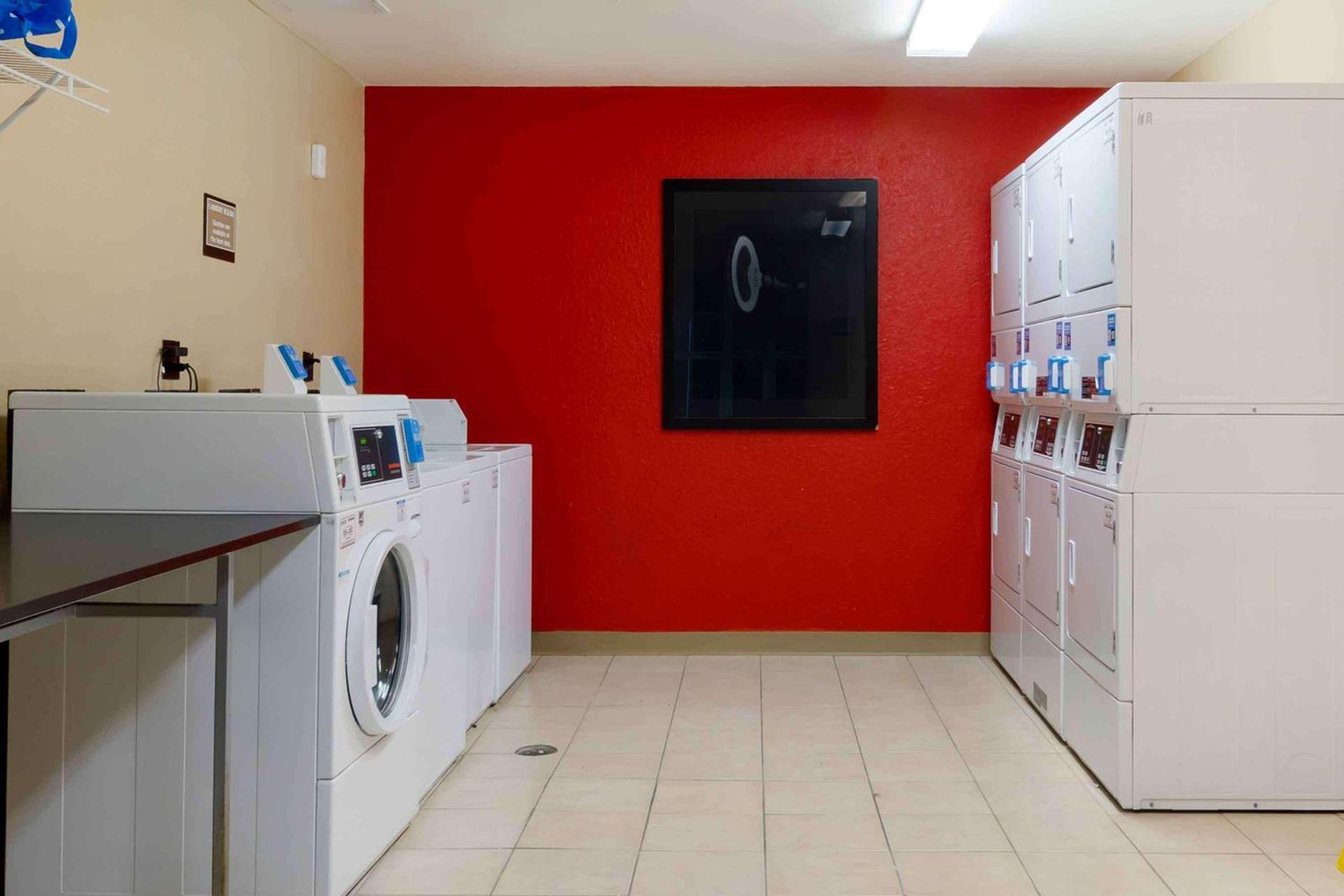 Extended Stay America Suites - Fort Lauderdale - Cypress Creek - Andrews Ave photo 25