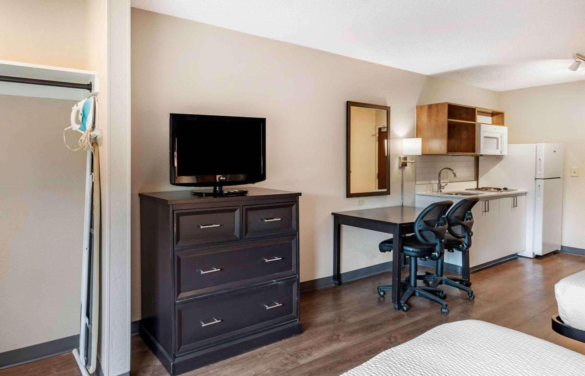 Extended Stay America Suites - Fort Lauderdale - Plantation photo 37