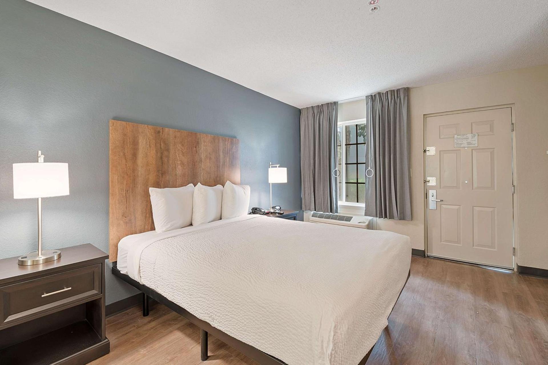Extended Stay America Suites - Miami - Airport - Blue Lagoon photo 7