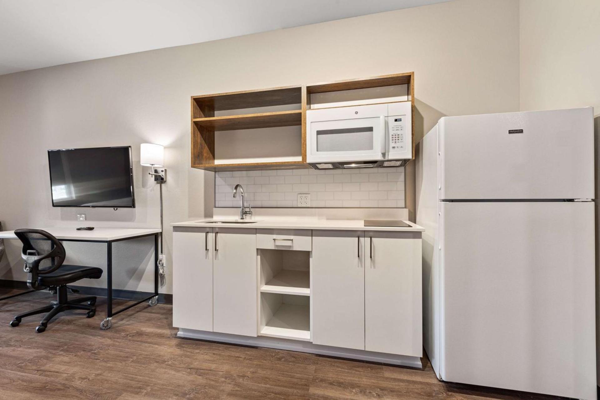 Extended Stay America Suites - Miami - Airport - Doral photo 16