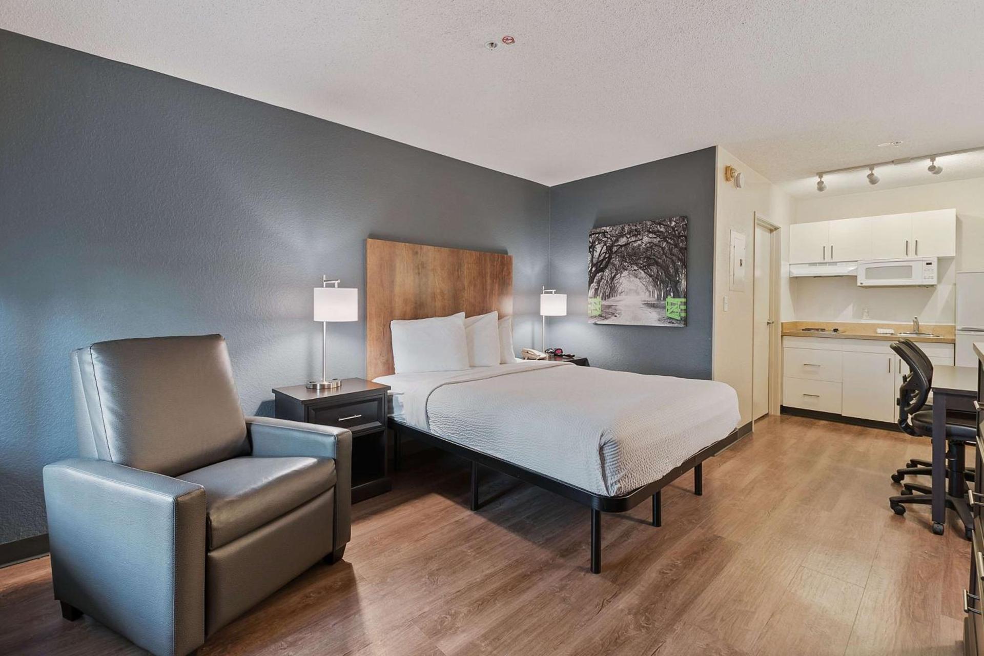 Extended Stay America Suites - Miami - Airport - Blue Lagoon photo 24