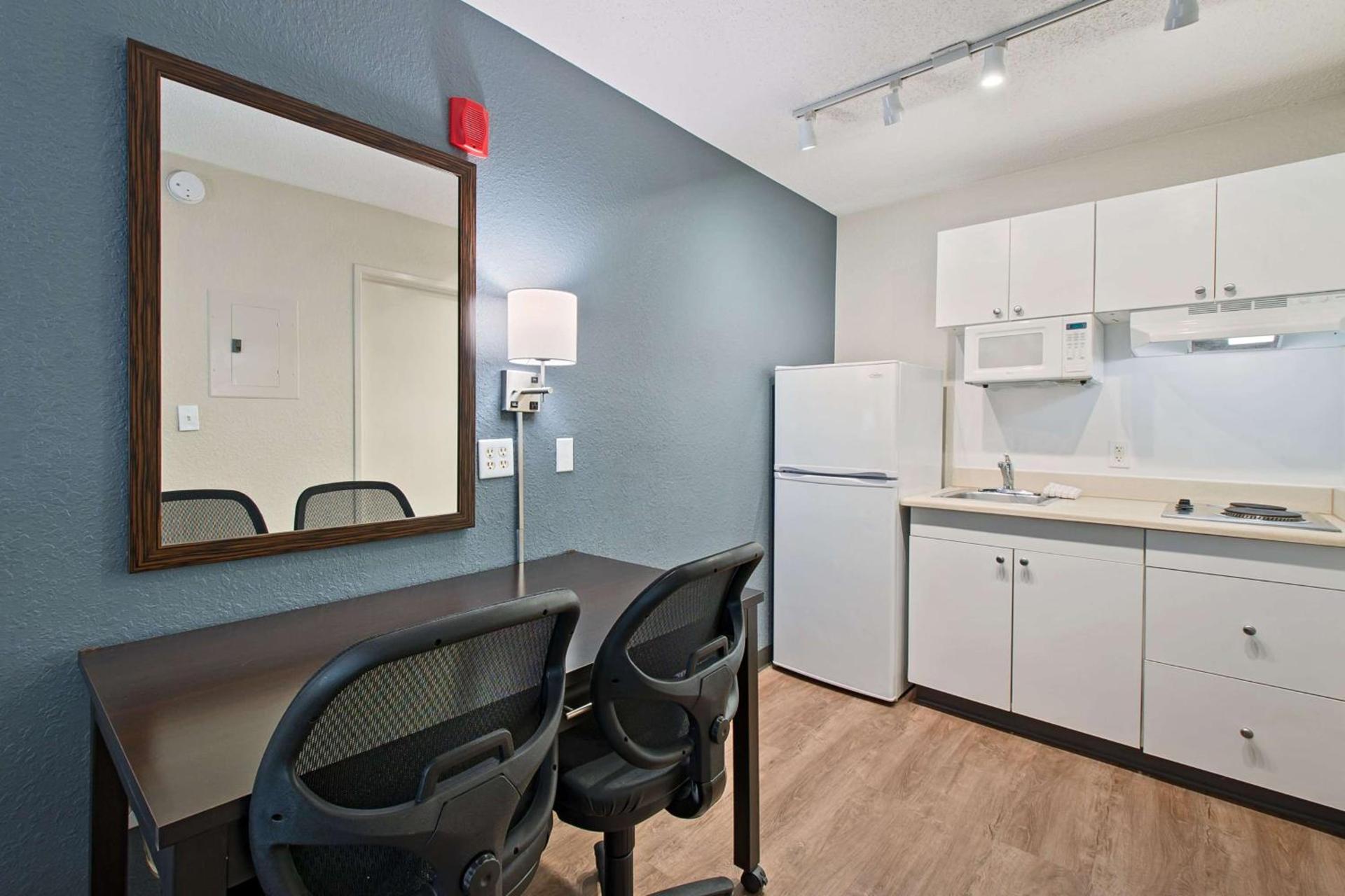 Extended Stay America Suites - Miami - Airport - Blue Lagoon photo 34