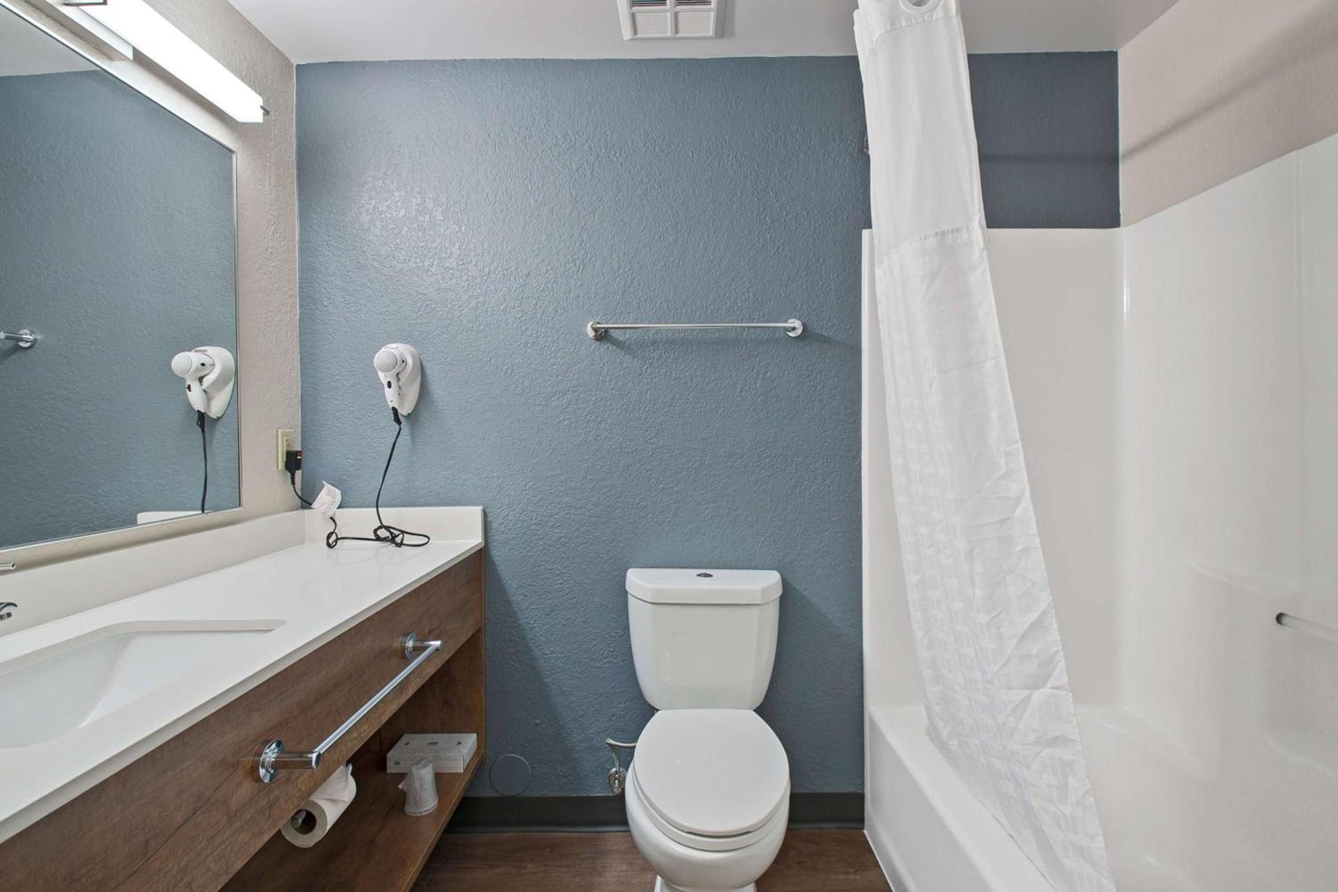 Extended Stay America Suites - Miami - Airport - Doral photo 21