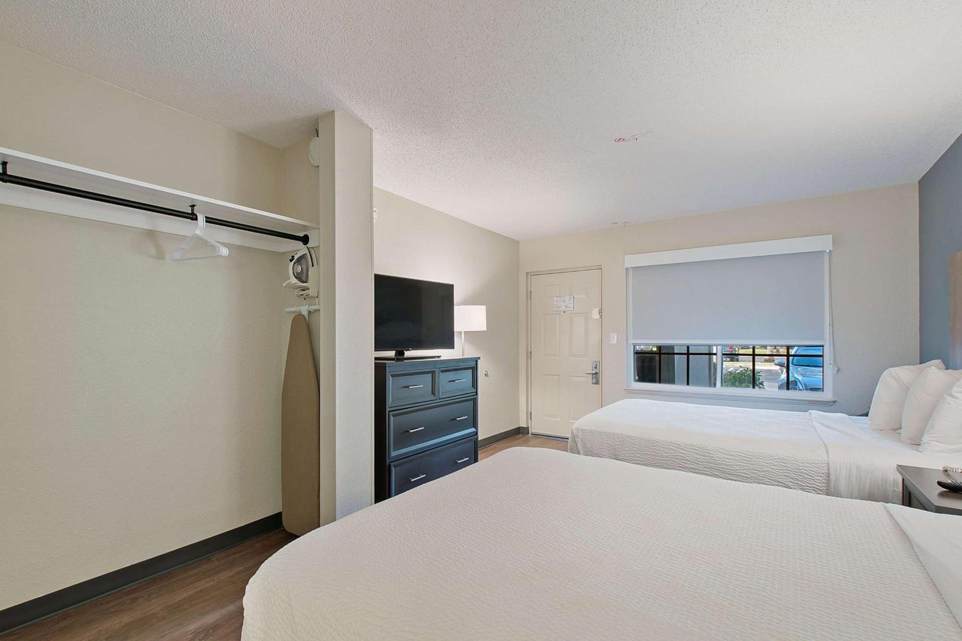 Extended Stay America Suites - Miami - Airport - Blue Lagoon photo 40