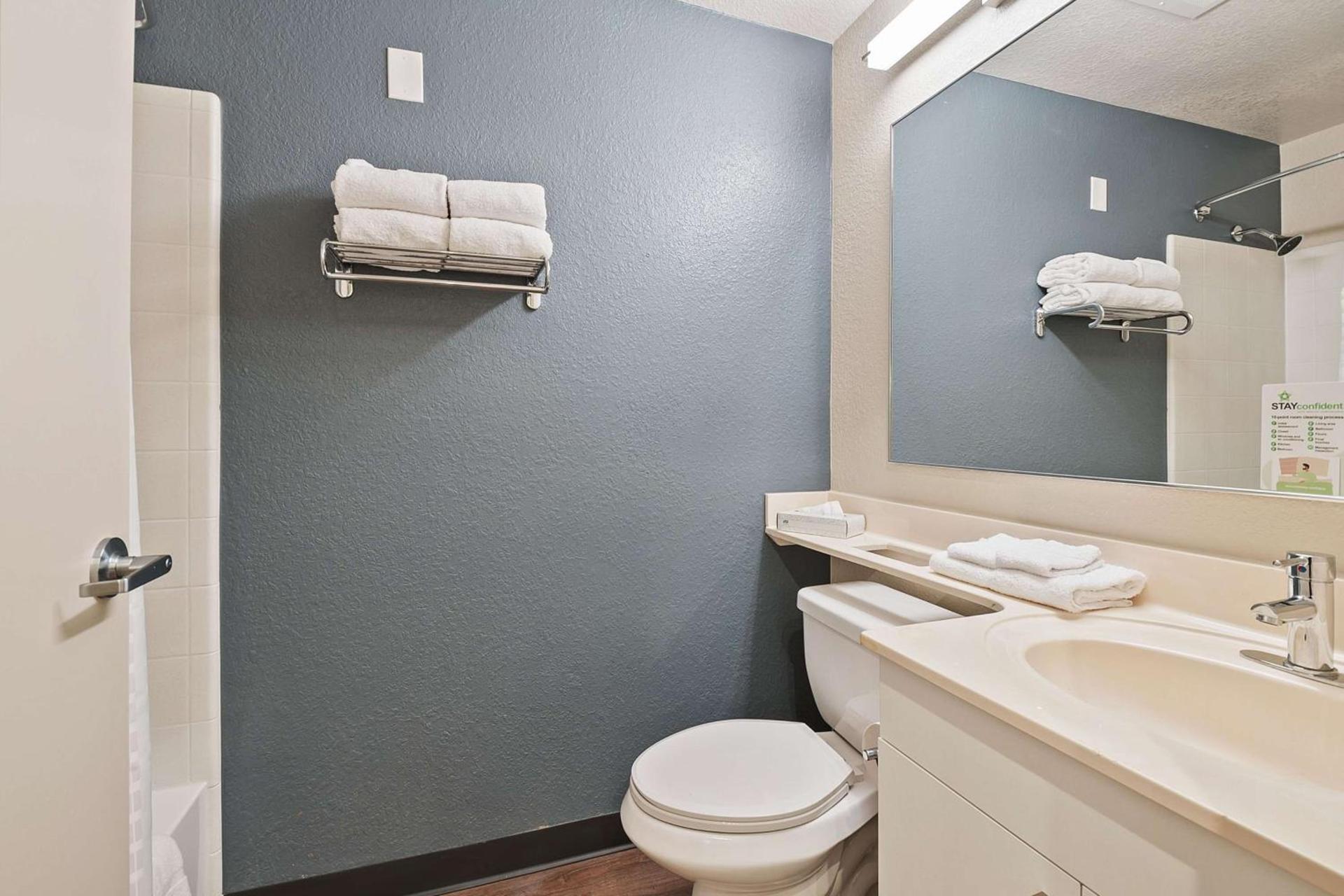 Extended Stay America Suites - Miami - Airport - Blue Lagoon photo 43