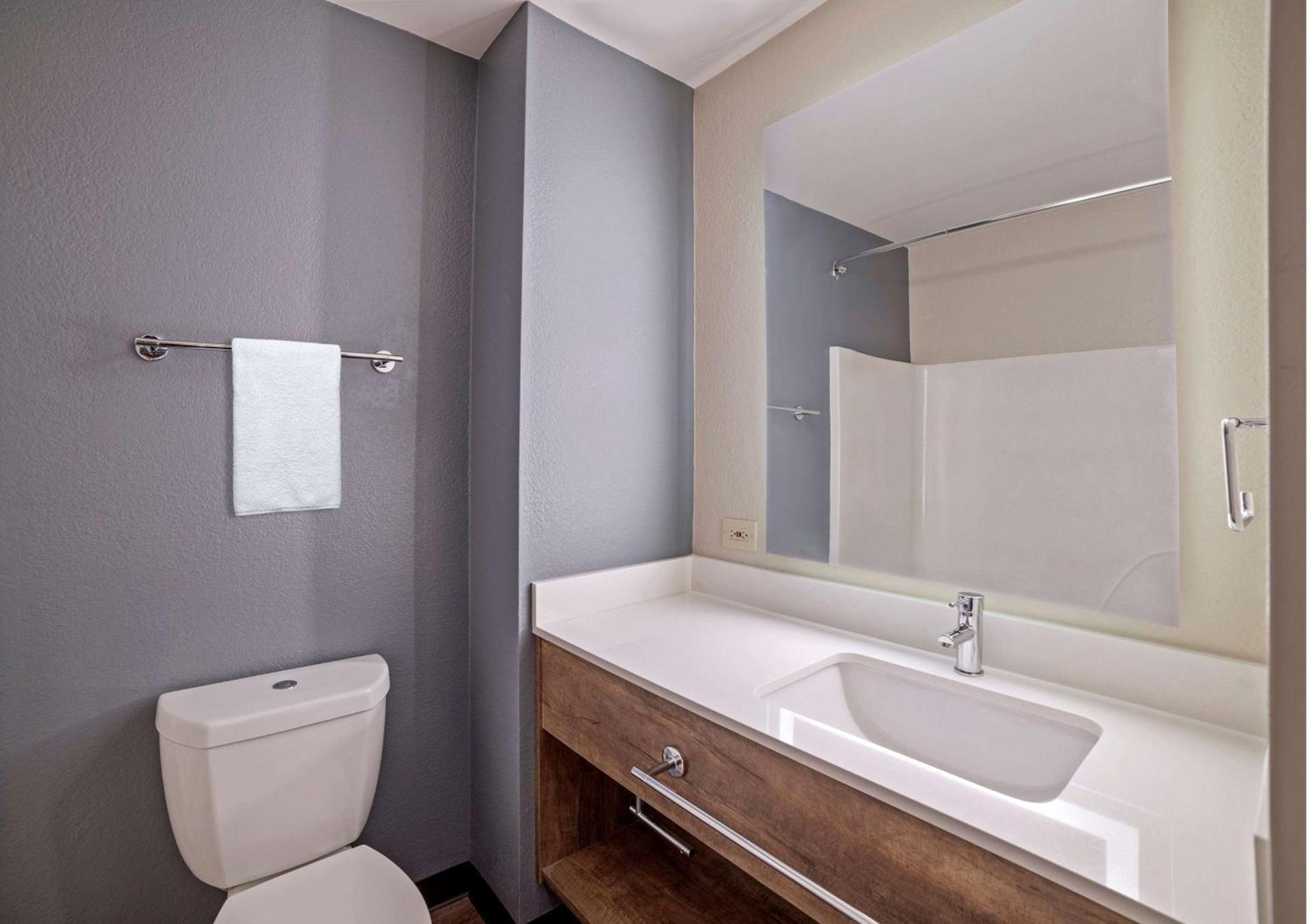 Extended Stay America Suites - Miami - Airport - Doral photo 27