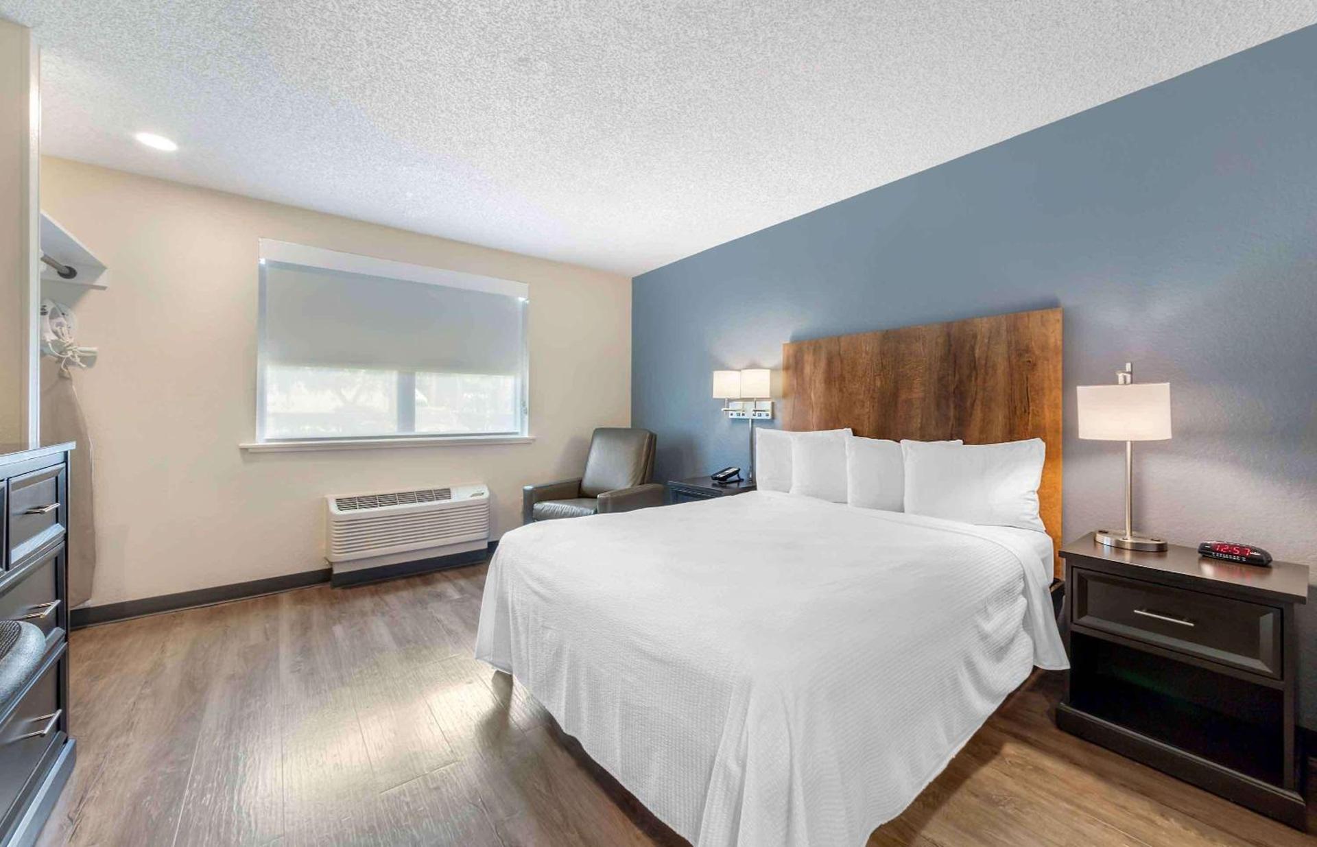 Extended Stay America Premier Suites - Miami - Airport - Doral - 87th Avenue South photo 8