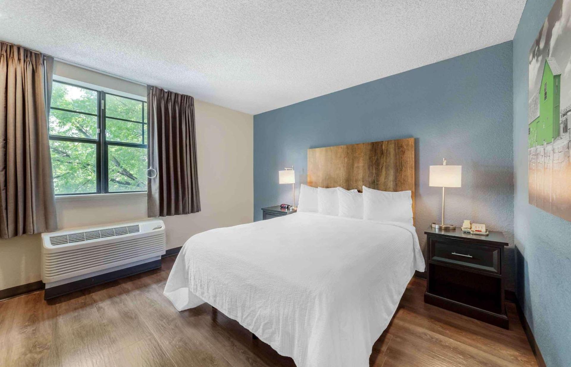 Extended Stay America Premier Suites - Miami - Airport - Doral - 87th Avenue South photo 12
