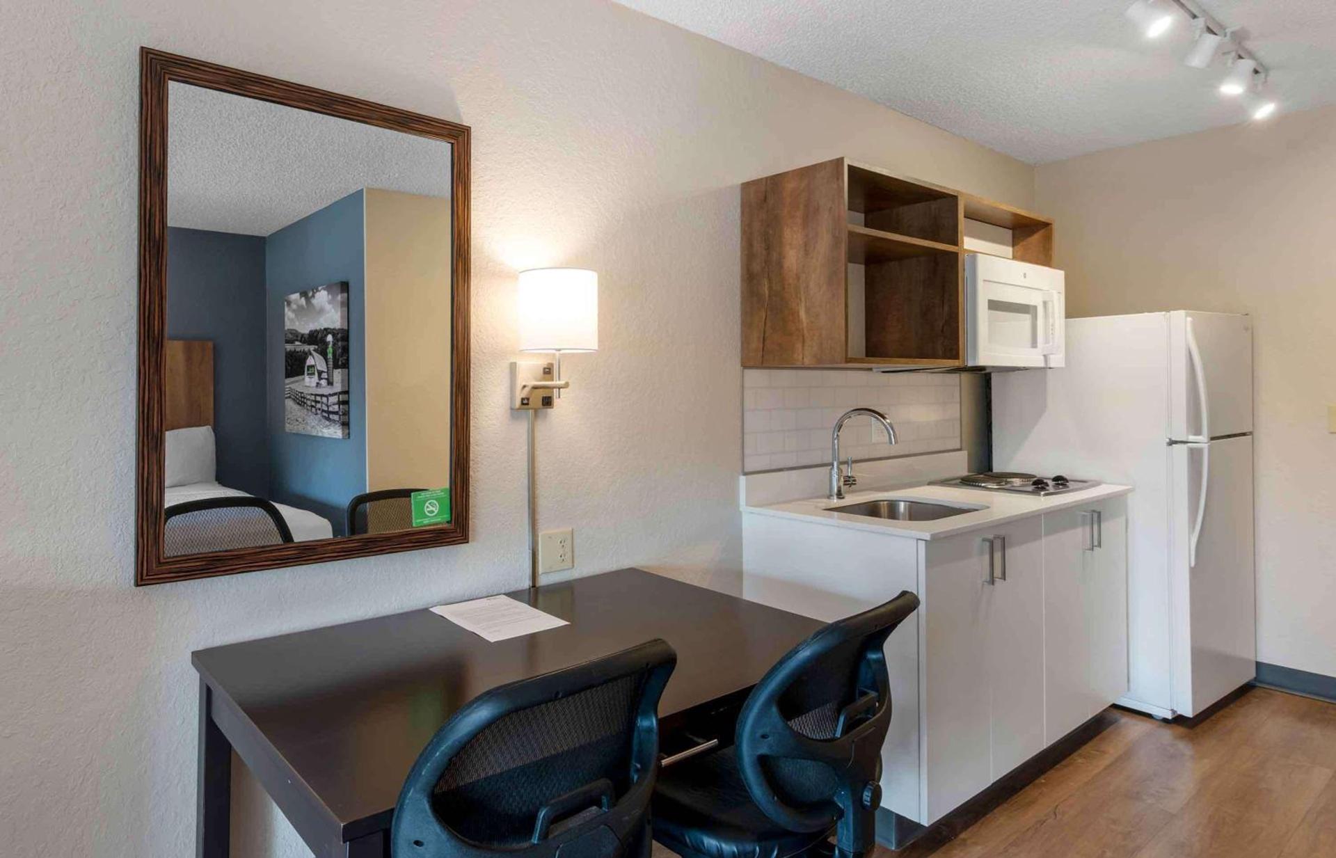 Extended Stay America Premier Suites - Miami - Airport - Doral - 87th Avenue South photo 34