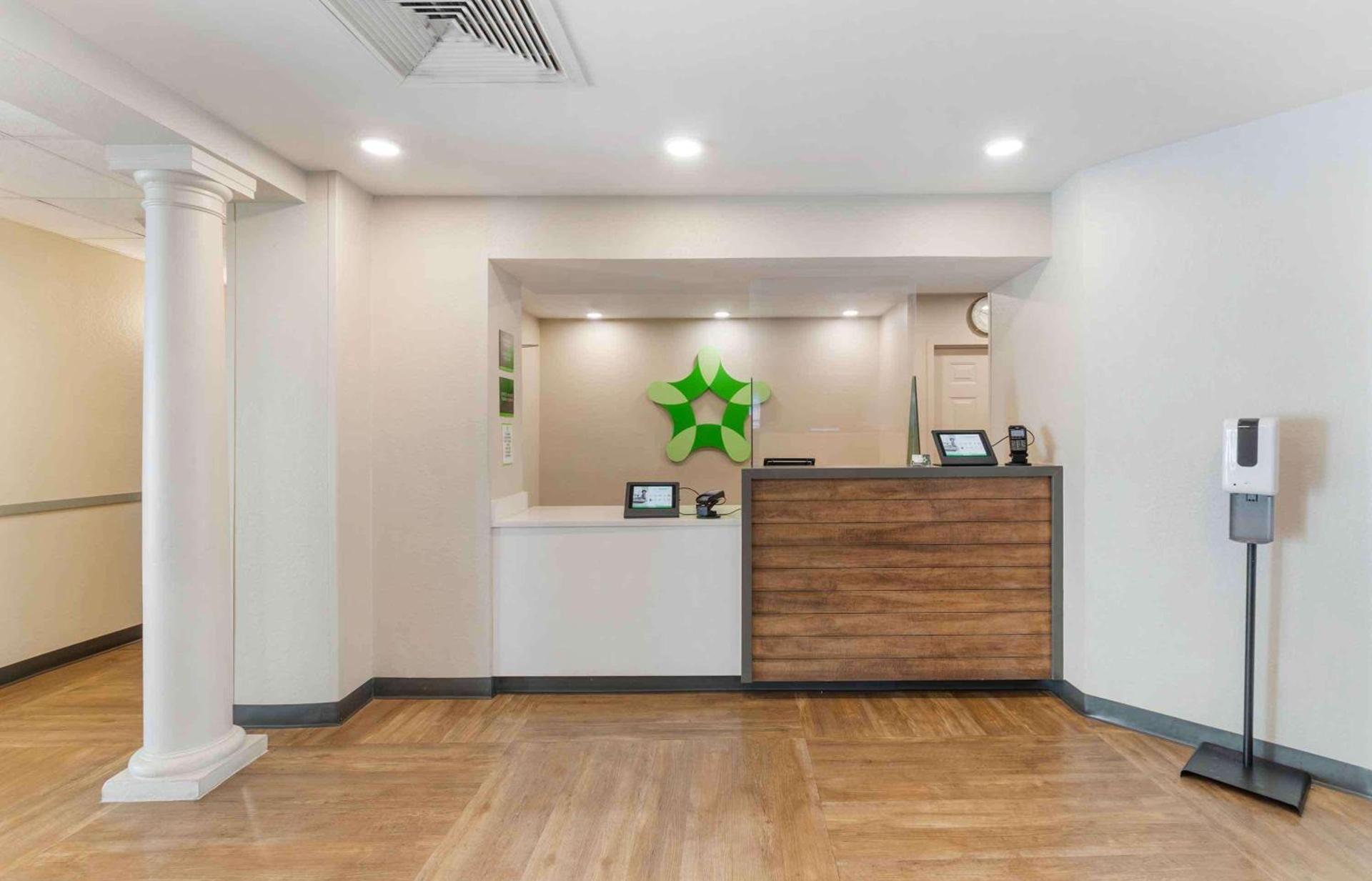 Extended Stay America Premier Suites - Miami - Airport - Doral - 25th Street photo 3