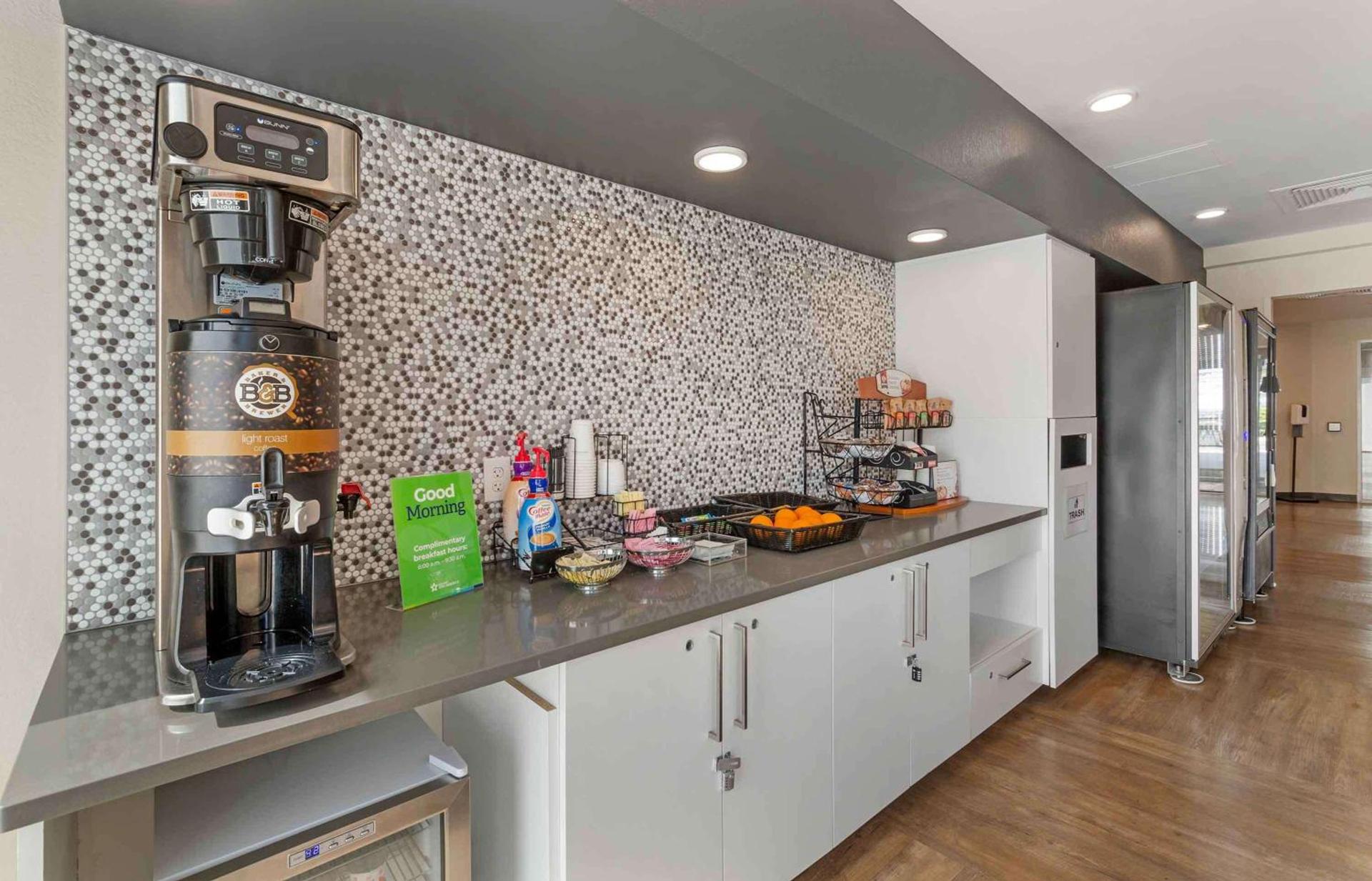 Extended Stay America Premier Suites - Miami - Airport - Doral - 25th Street photo 6