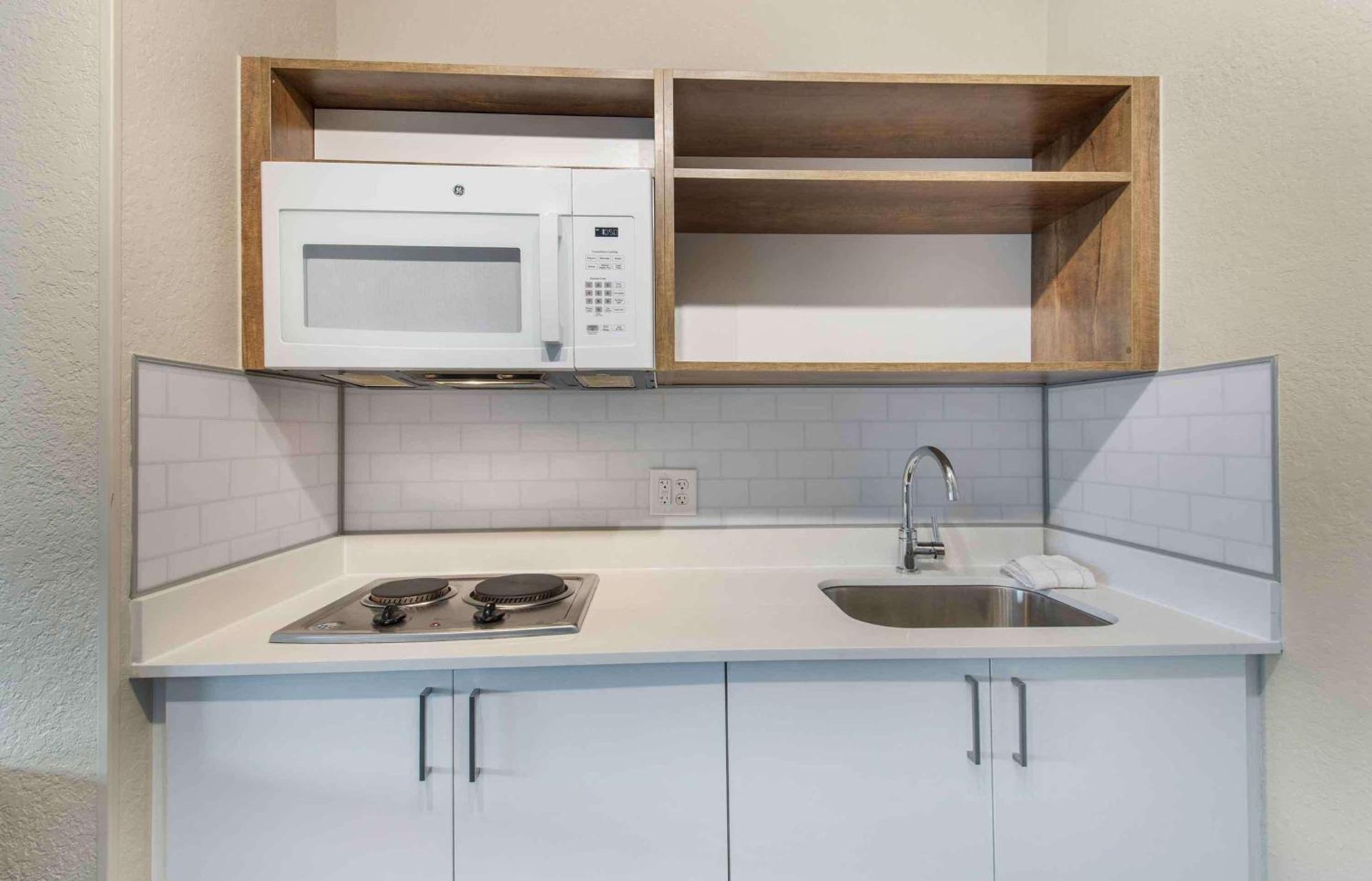 Extended Stay America Premier Suites - Miami - Airport - Doral - 25th Street photo 16