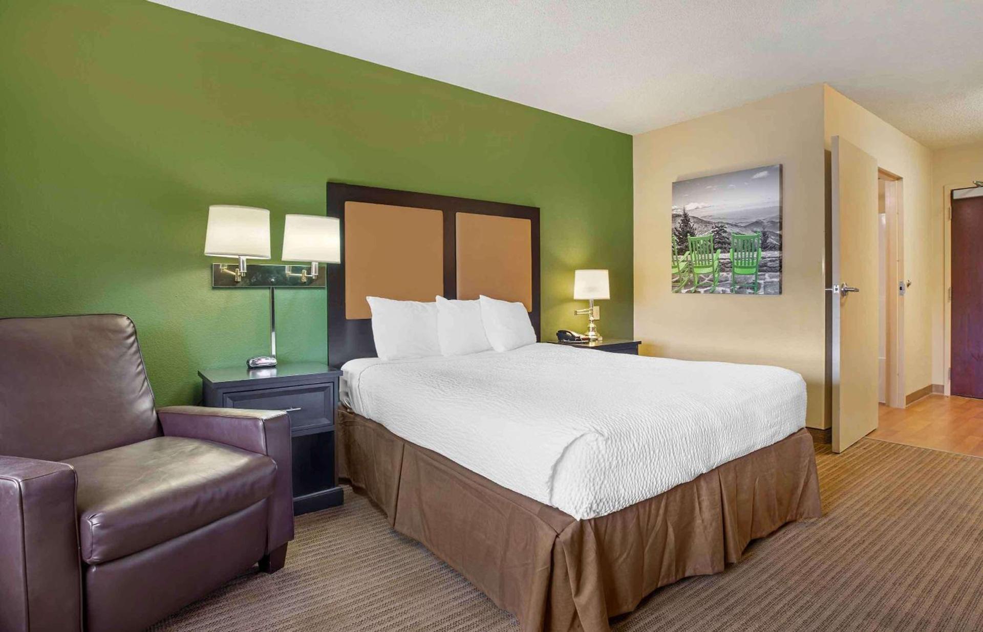Extended Stay America Suites - Boston - Braintree photo 11