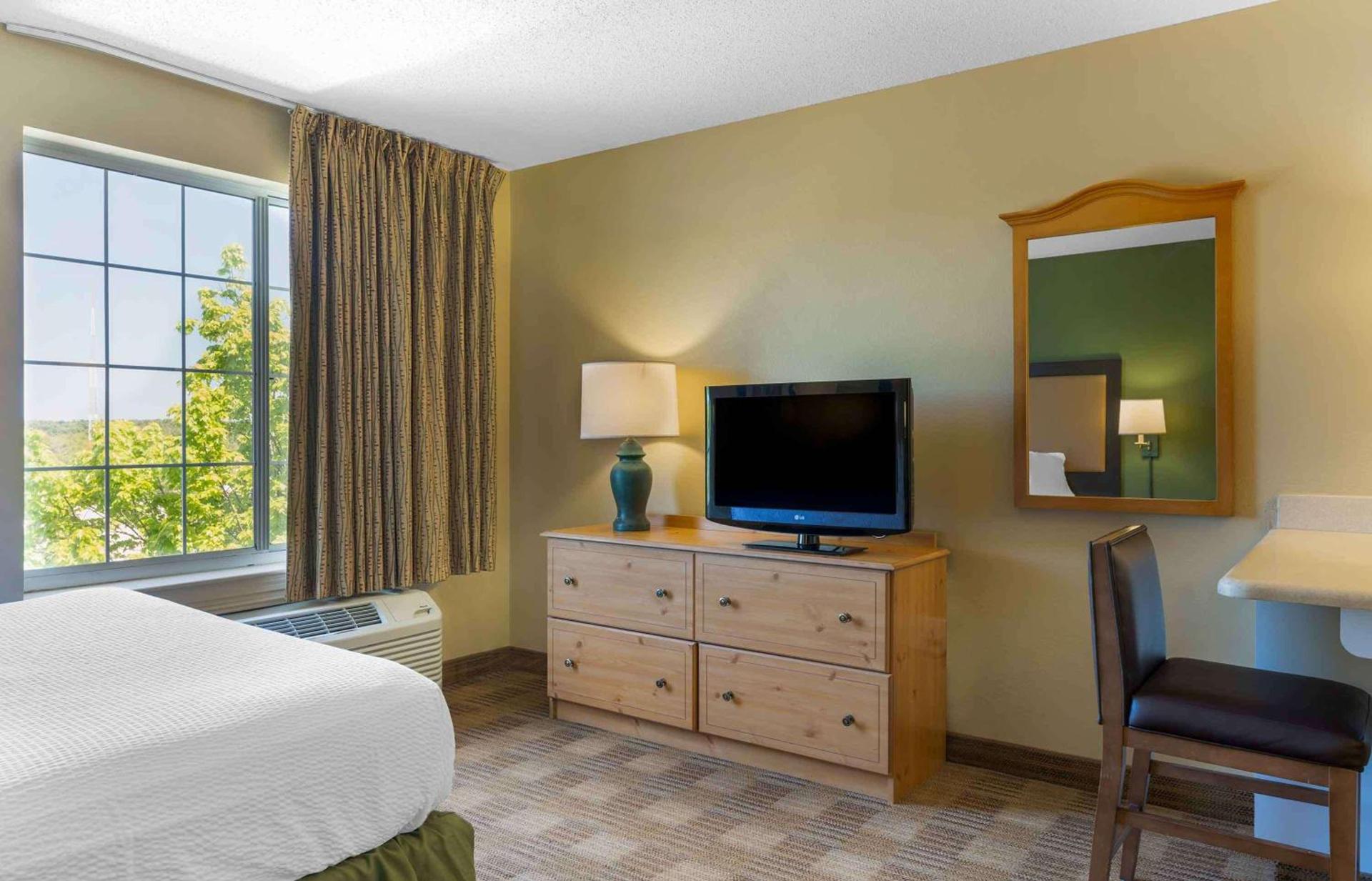 Extended Stay America Suites - Boston - Burlington photo 5