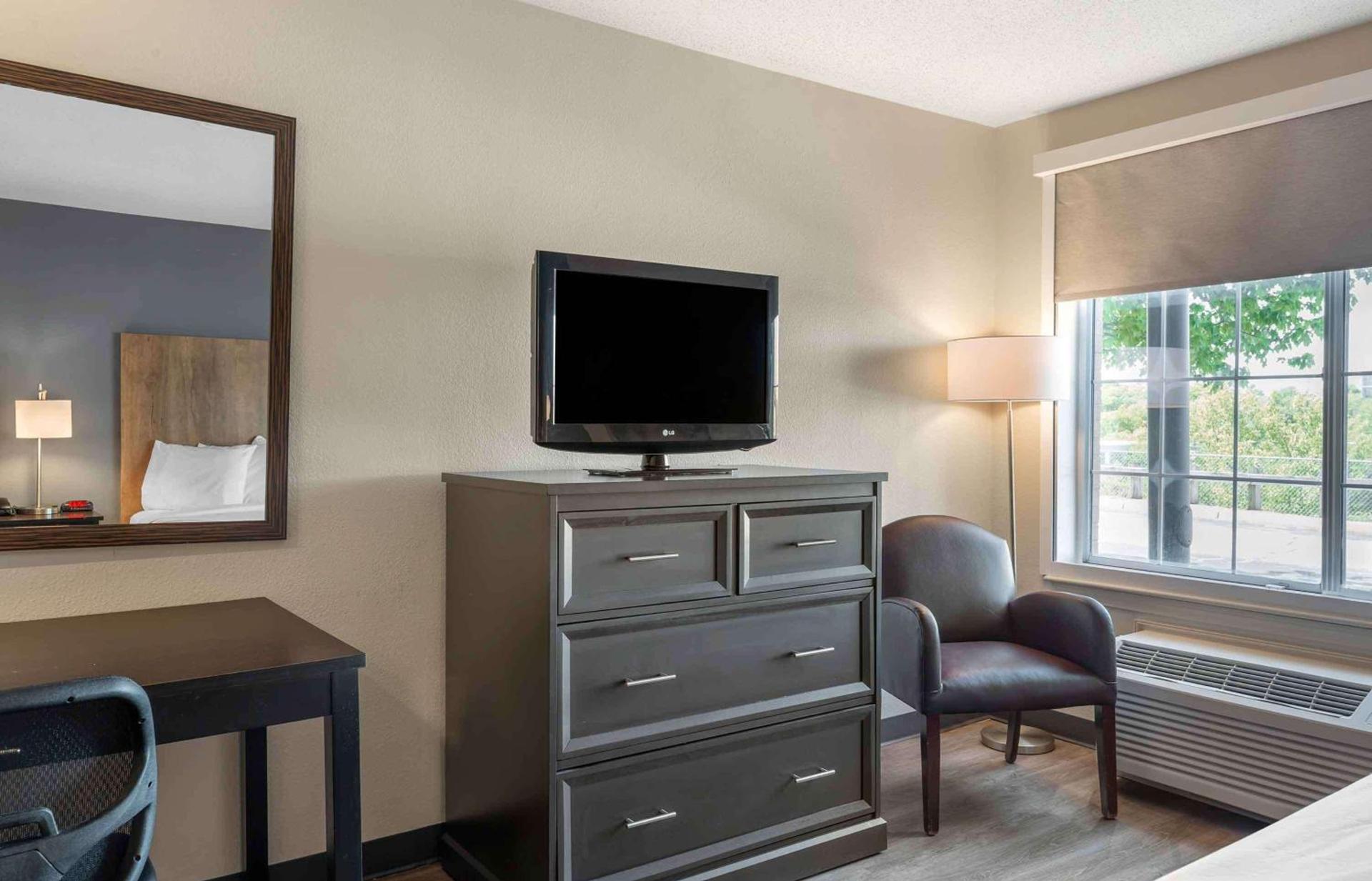 Extended Stay America Suites - Boston - Burlington photo 20