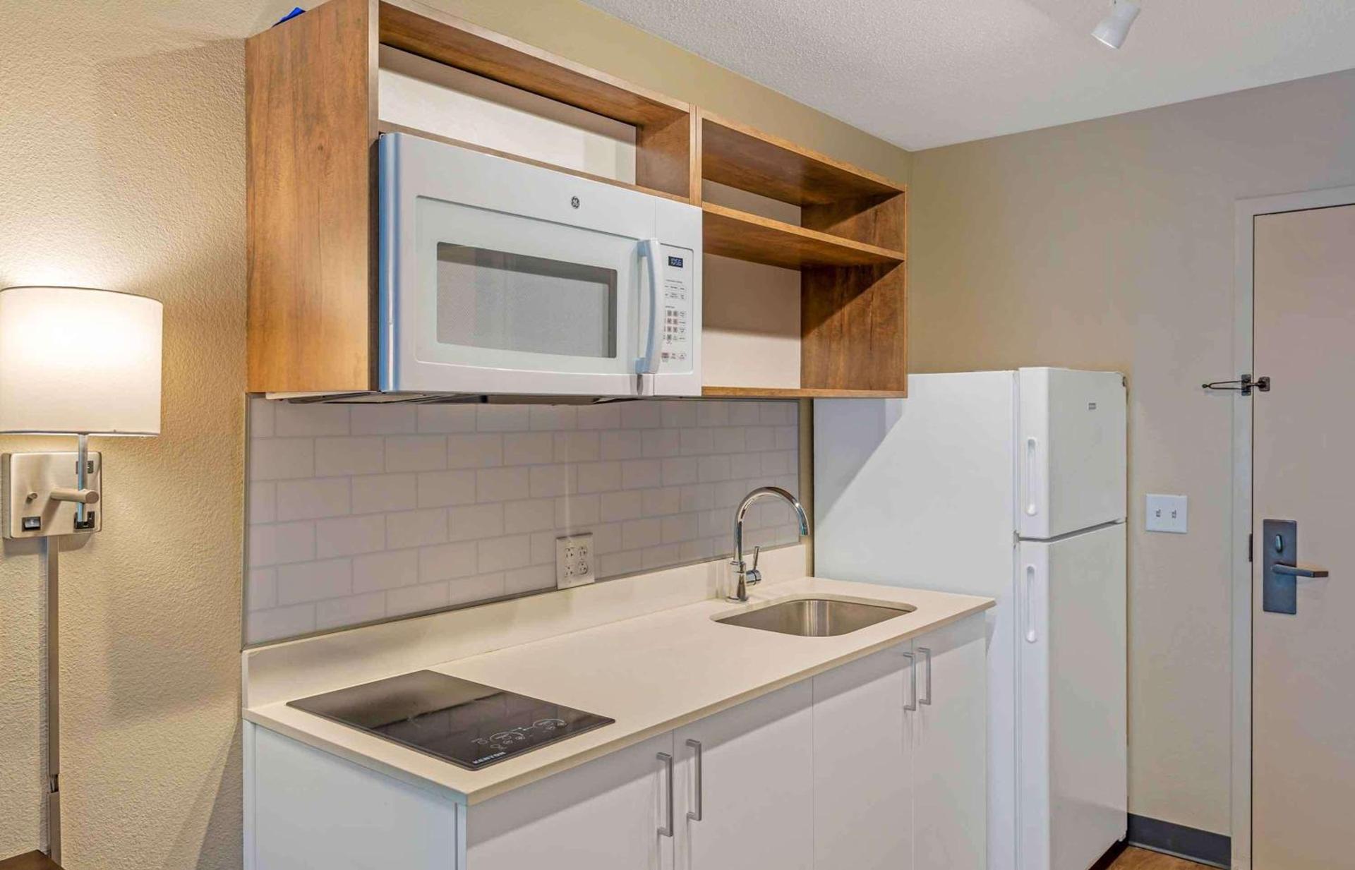 Extended Stay America Suites - Boston - Burlington photo 36