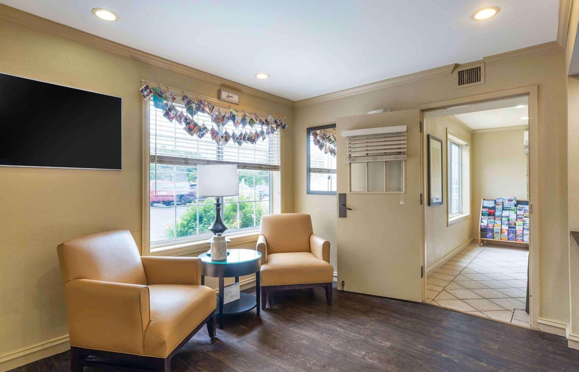 Extended Stay America Suites - Boston - Marlborough photo 4