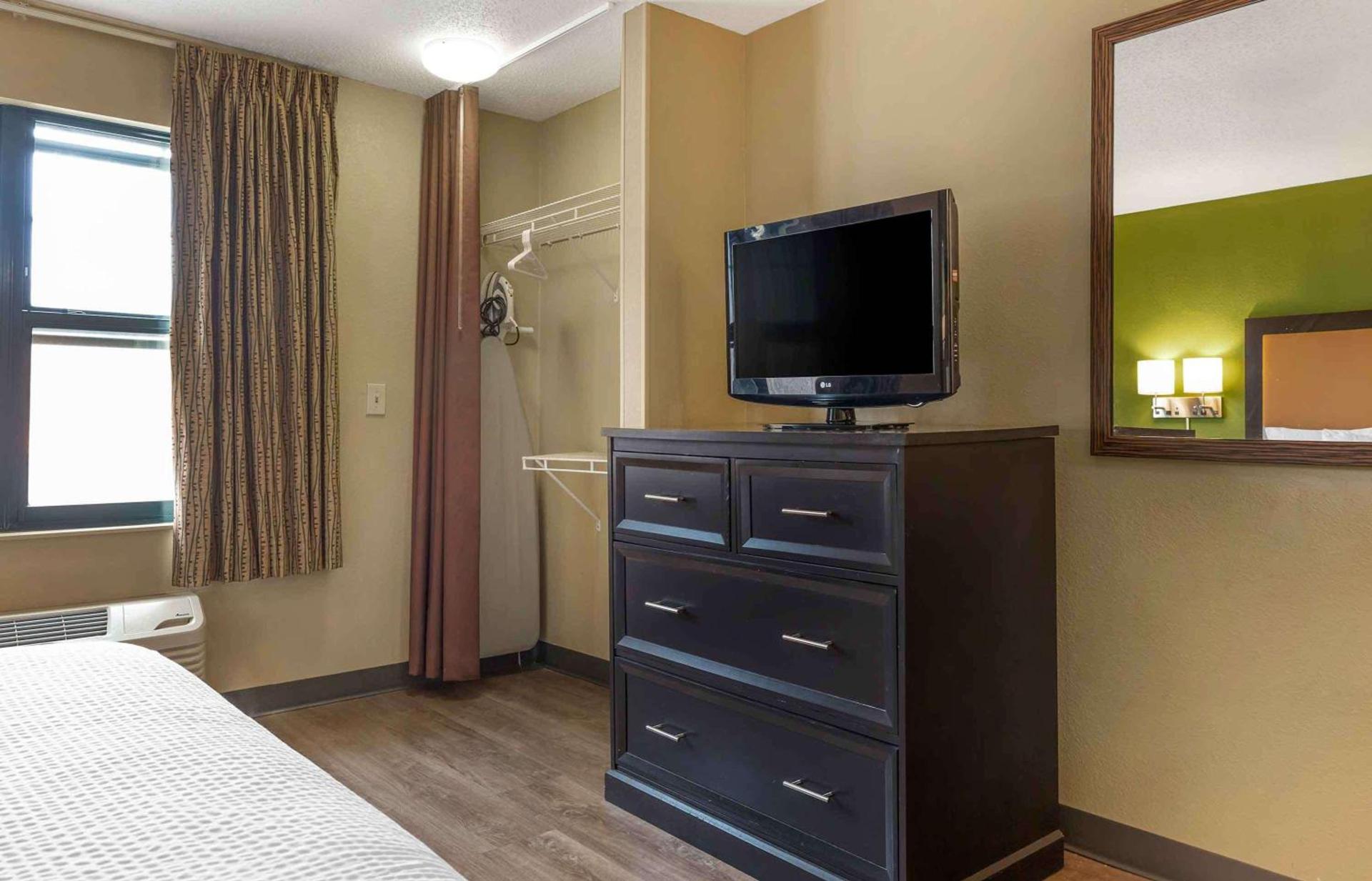 Extended Stay America Suites - Boston - Tewksbury photo 28