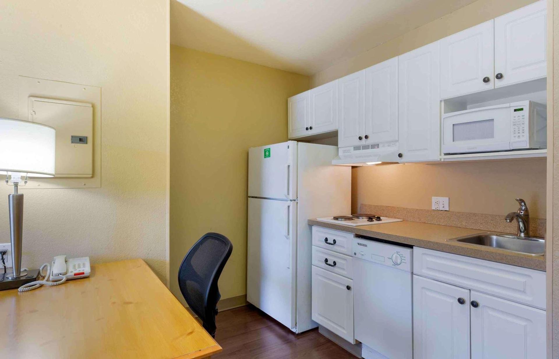Extended Stay America Suites - Boston - Woburn photo 24