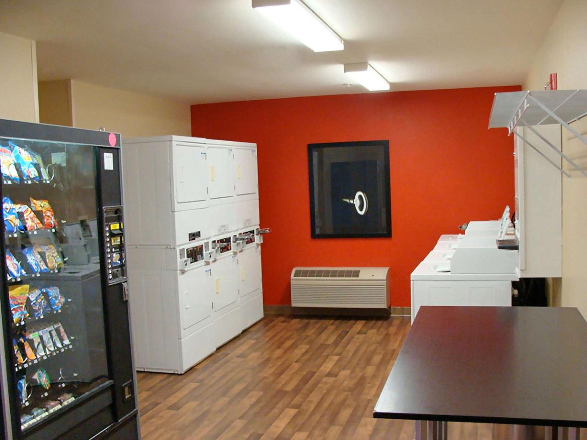 Extended Stay America Suites - Elizabeth - Newark Airport photo 33