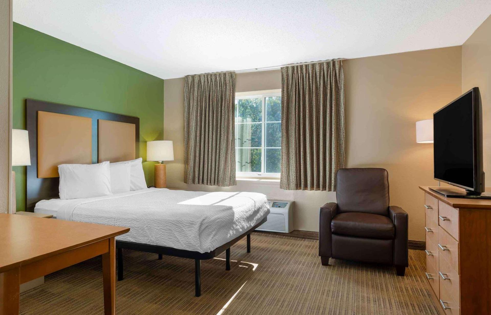 Extended Stay America Suites - Hartford - Farmington photo 10