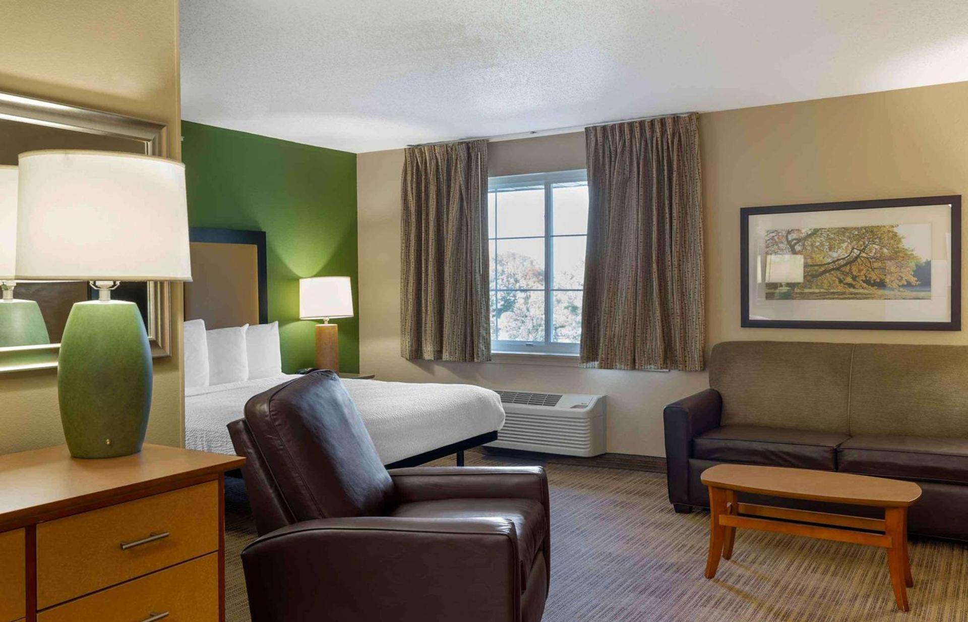 Extended Stay America Suites - Hartford - Farmington photo 21
