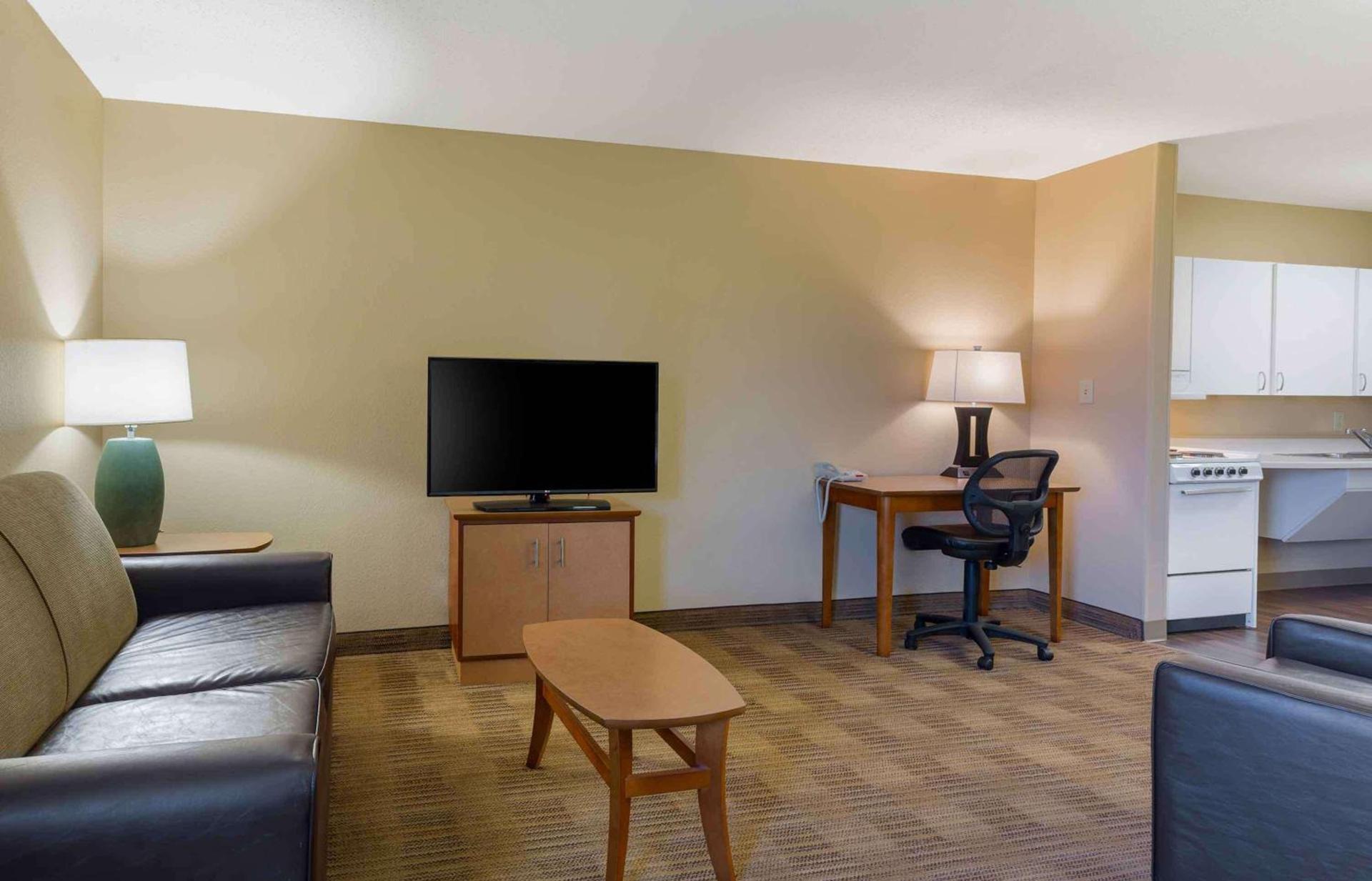 Extended Stay America Suites - Hartford - Farmington photo 22
