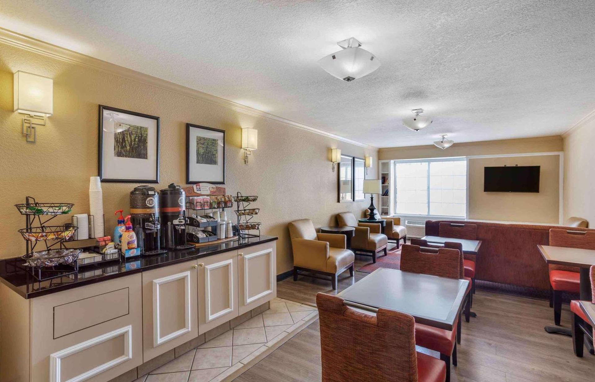 Extended Stay America Suites - Norwalk - Stamford photo 9