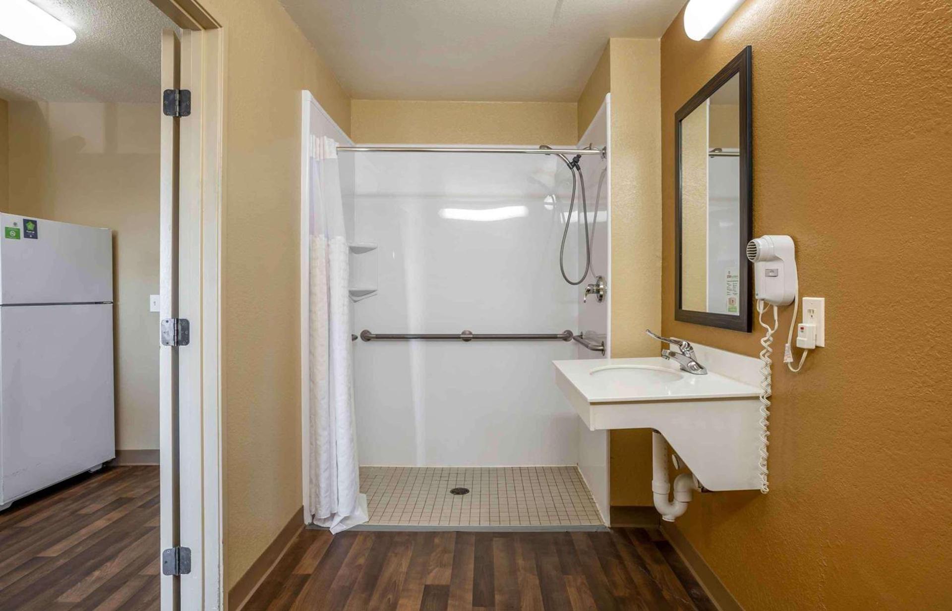 Extended Stay America Suites - Norwalk - Stamford photo 50