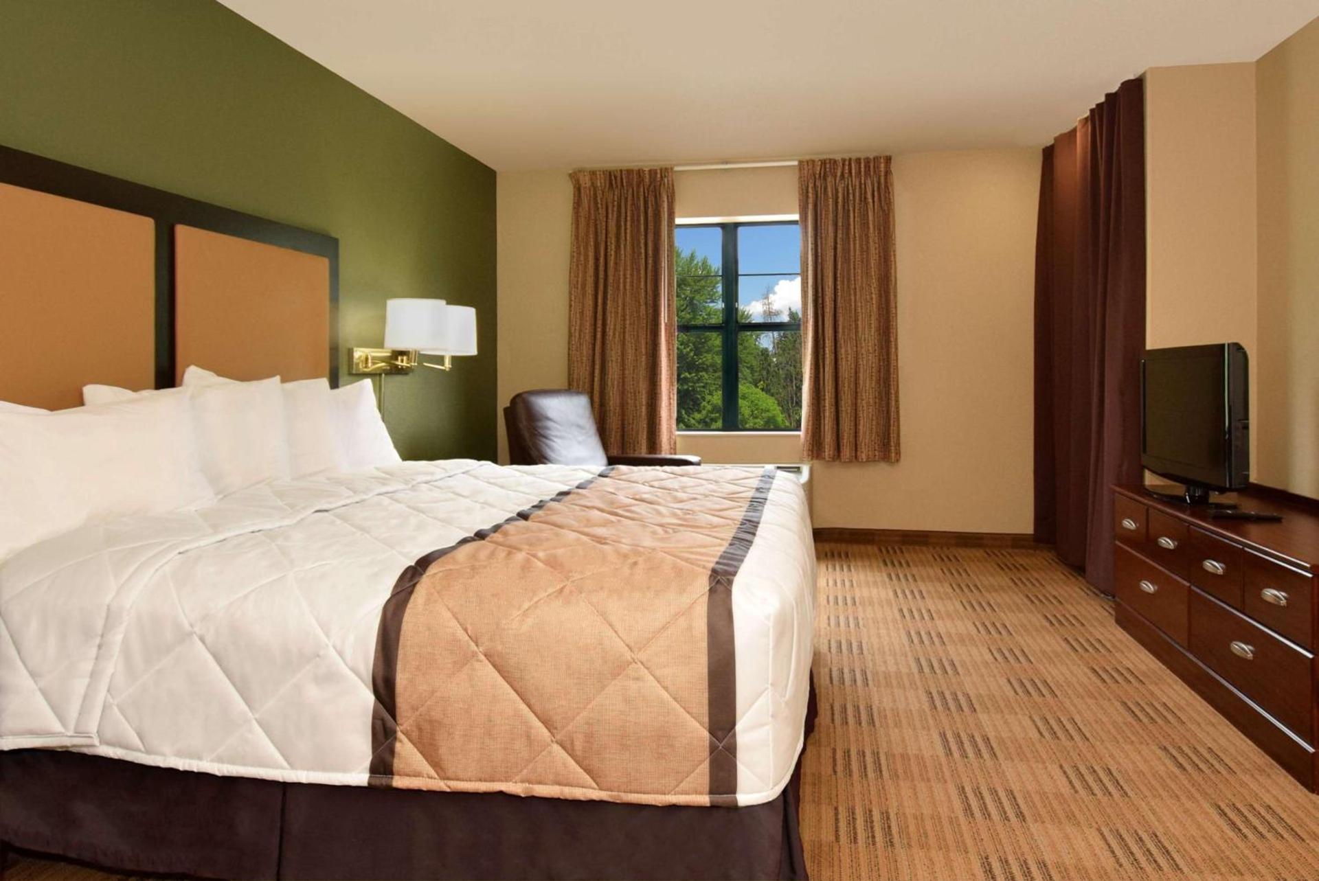Extended Stay America Suites - Long Island - Bethpage photo 13