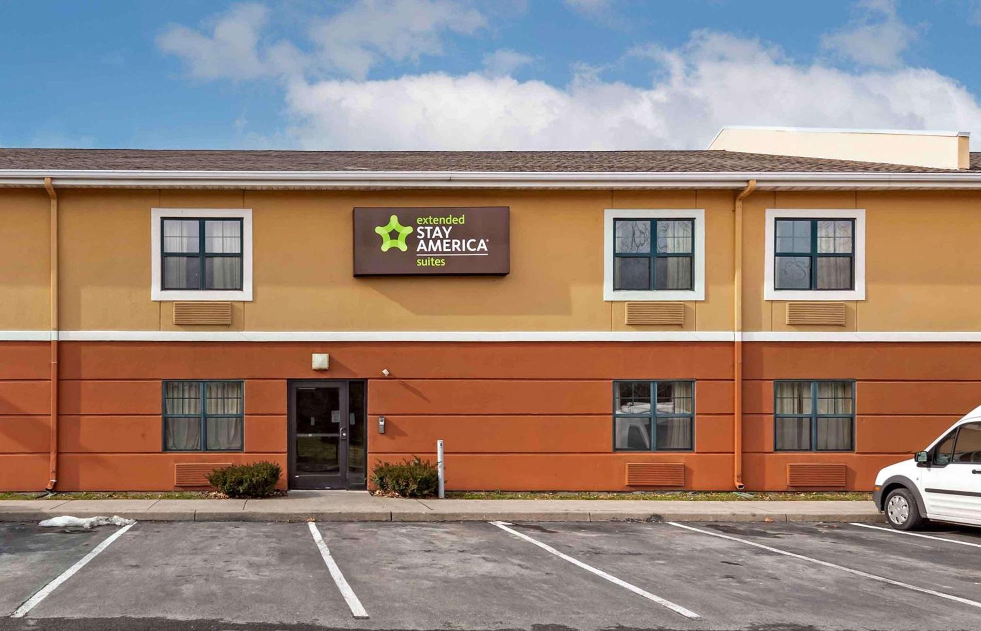 Studio 6 Extended Stay Rochester Greece NY photo 4