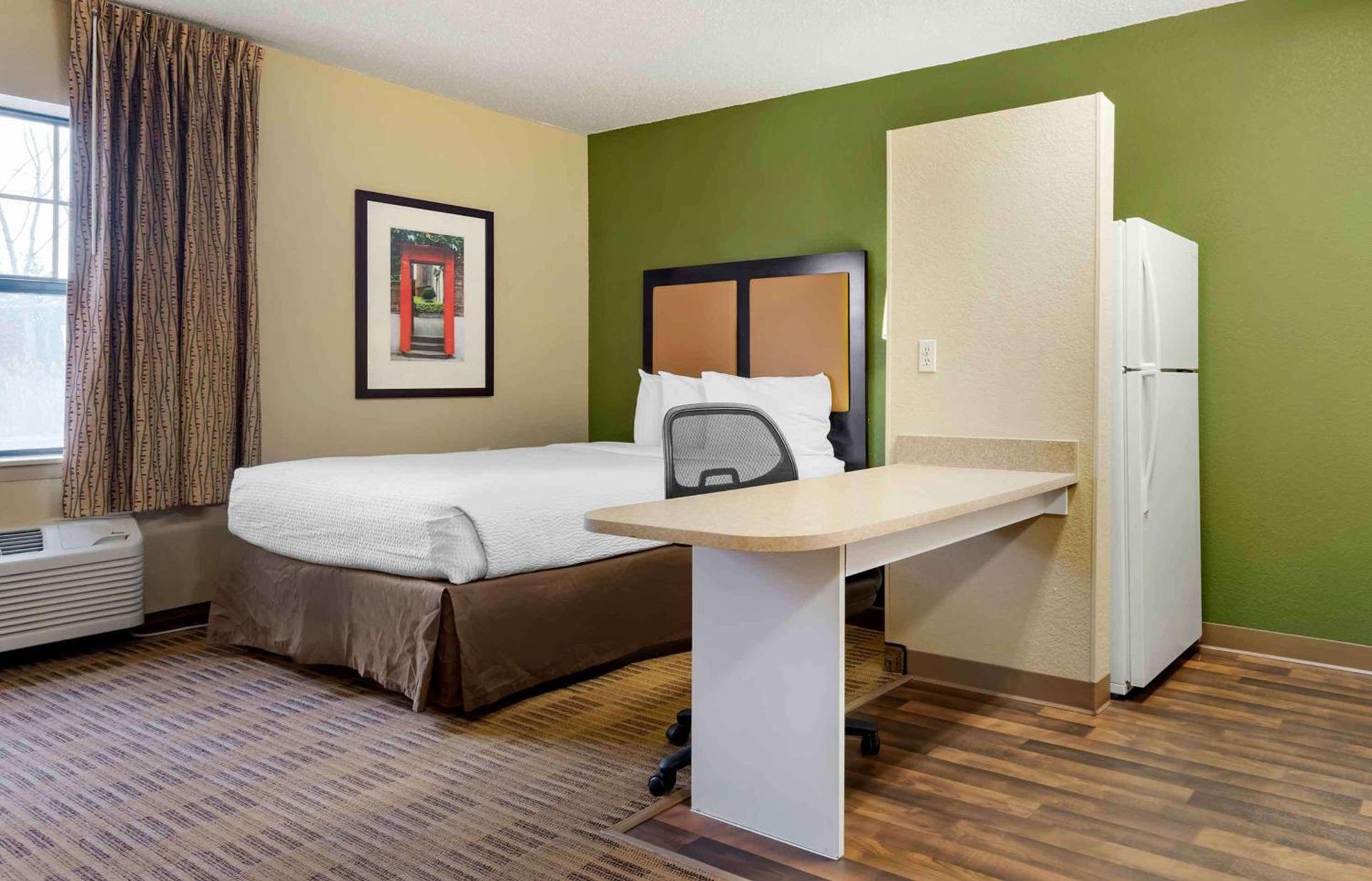 Studio 6 Extended Stay Rochester Greece NY photo 15