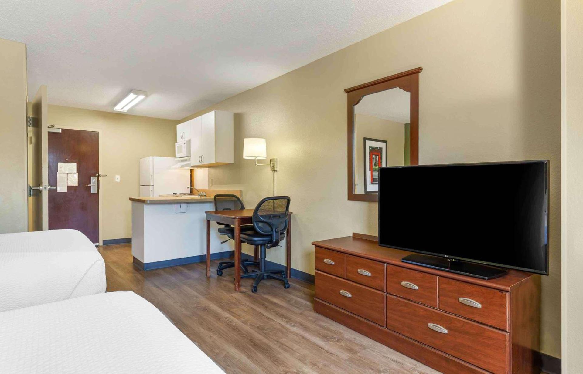 Extended Stay America Suites - Providence - Warwick photo 19