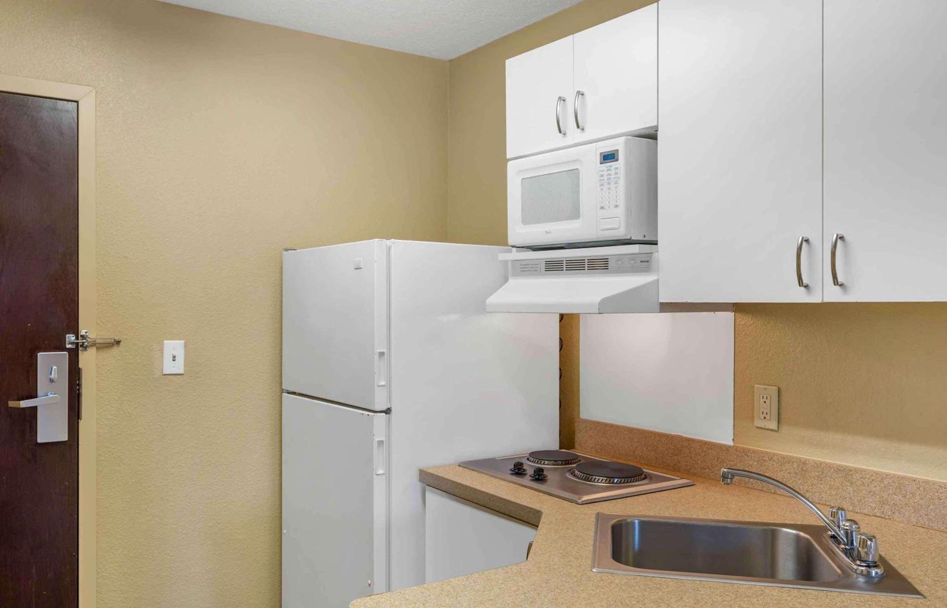 Extended Stay America Suites - Providence - Warwick photo 20