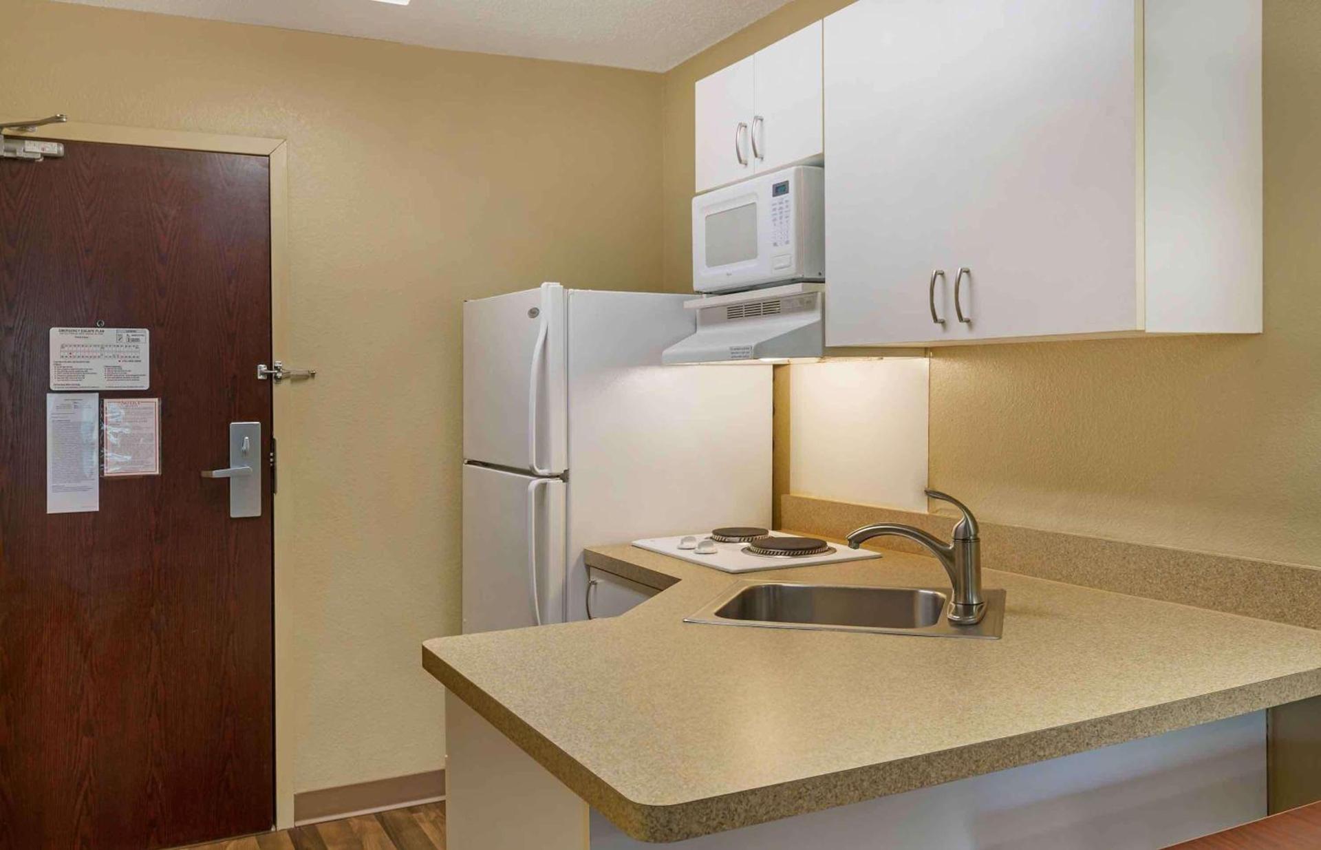 Extended Stay America Suites - Nashua - Manchester photo 21
