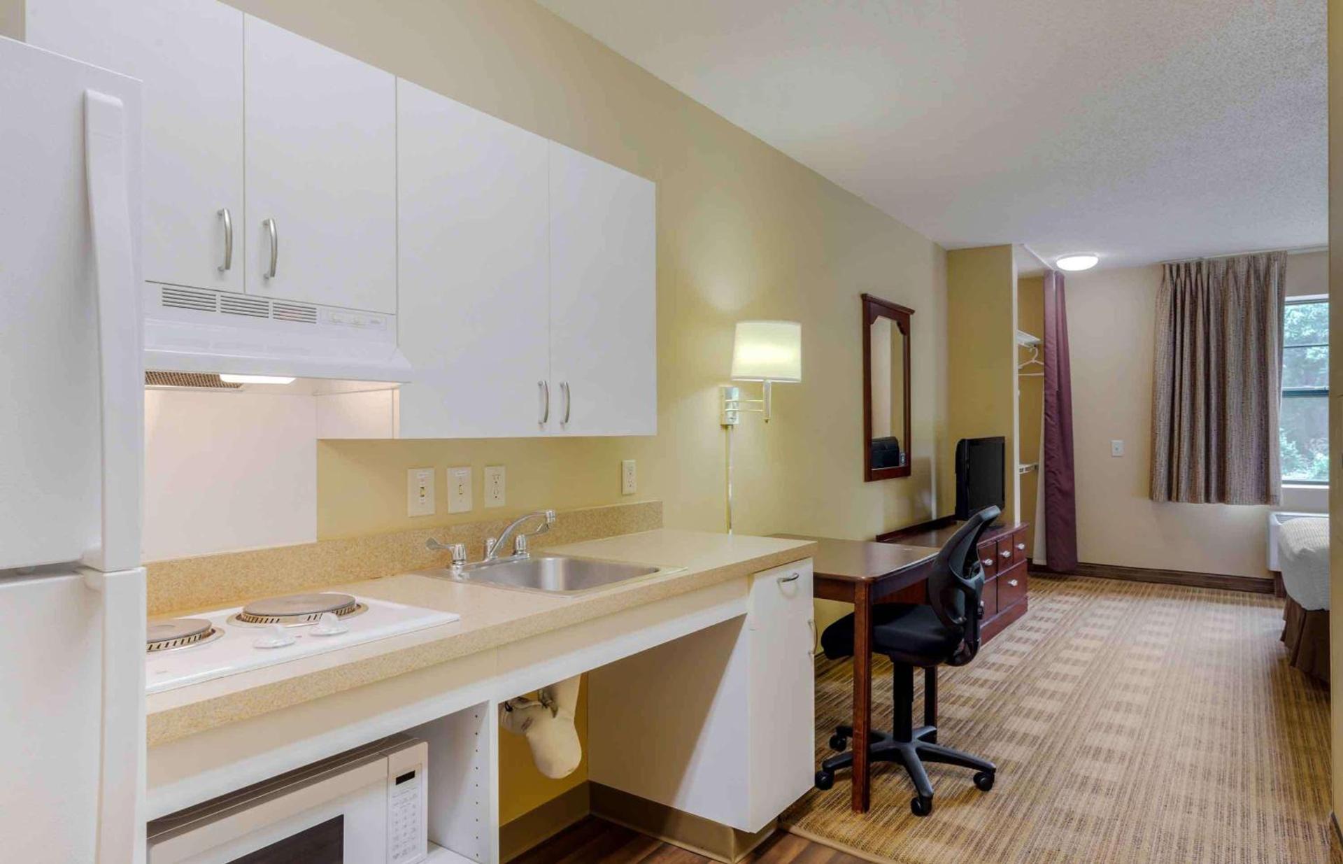 Extended Stay America - Providence - West Warwick photo 16