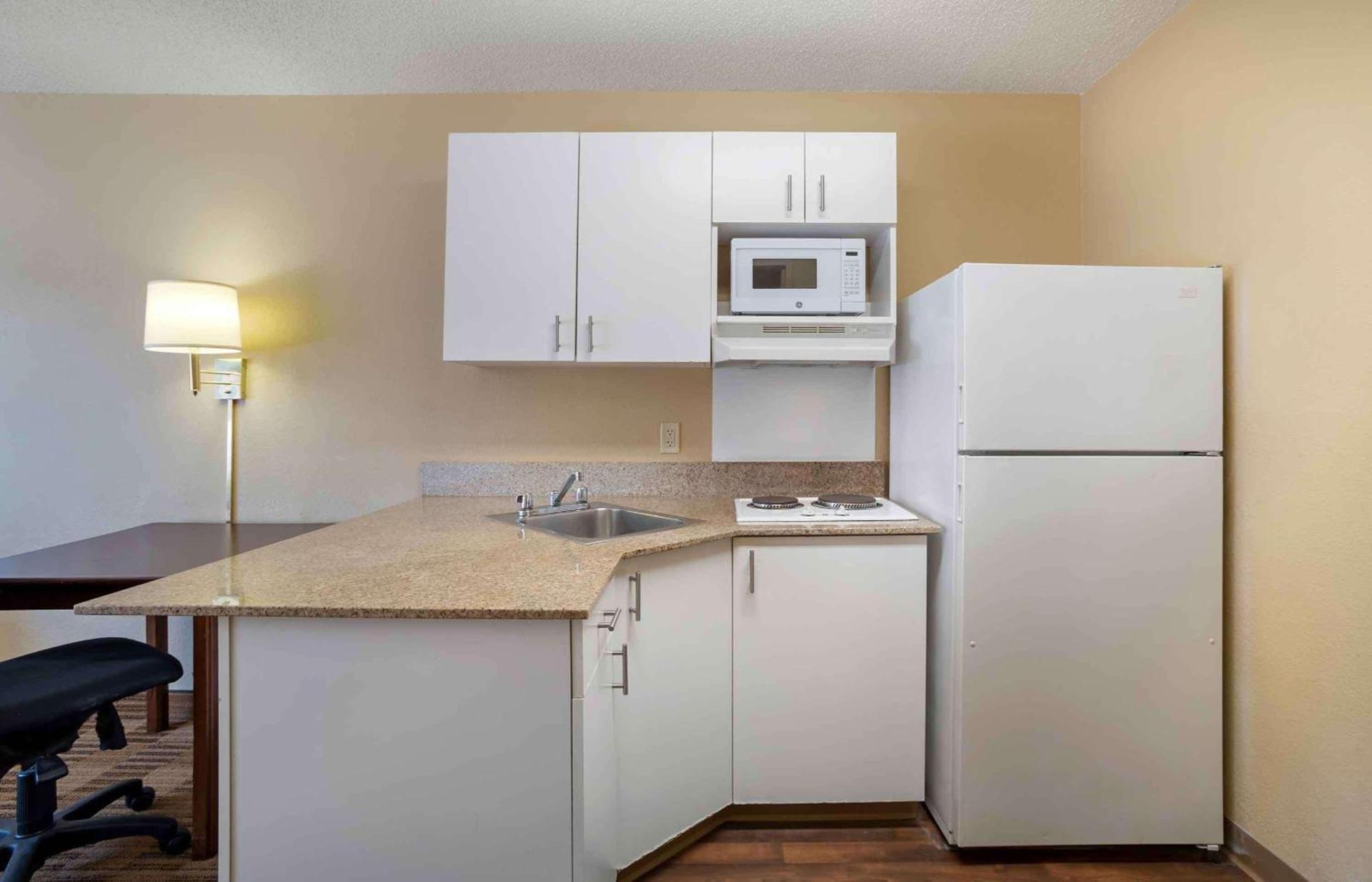 Extended Stay America Suites - Frederick - Westview Dr photo 23