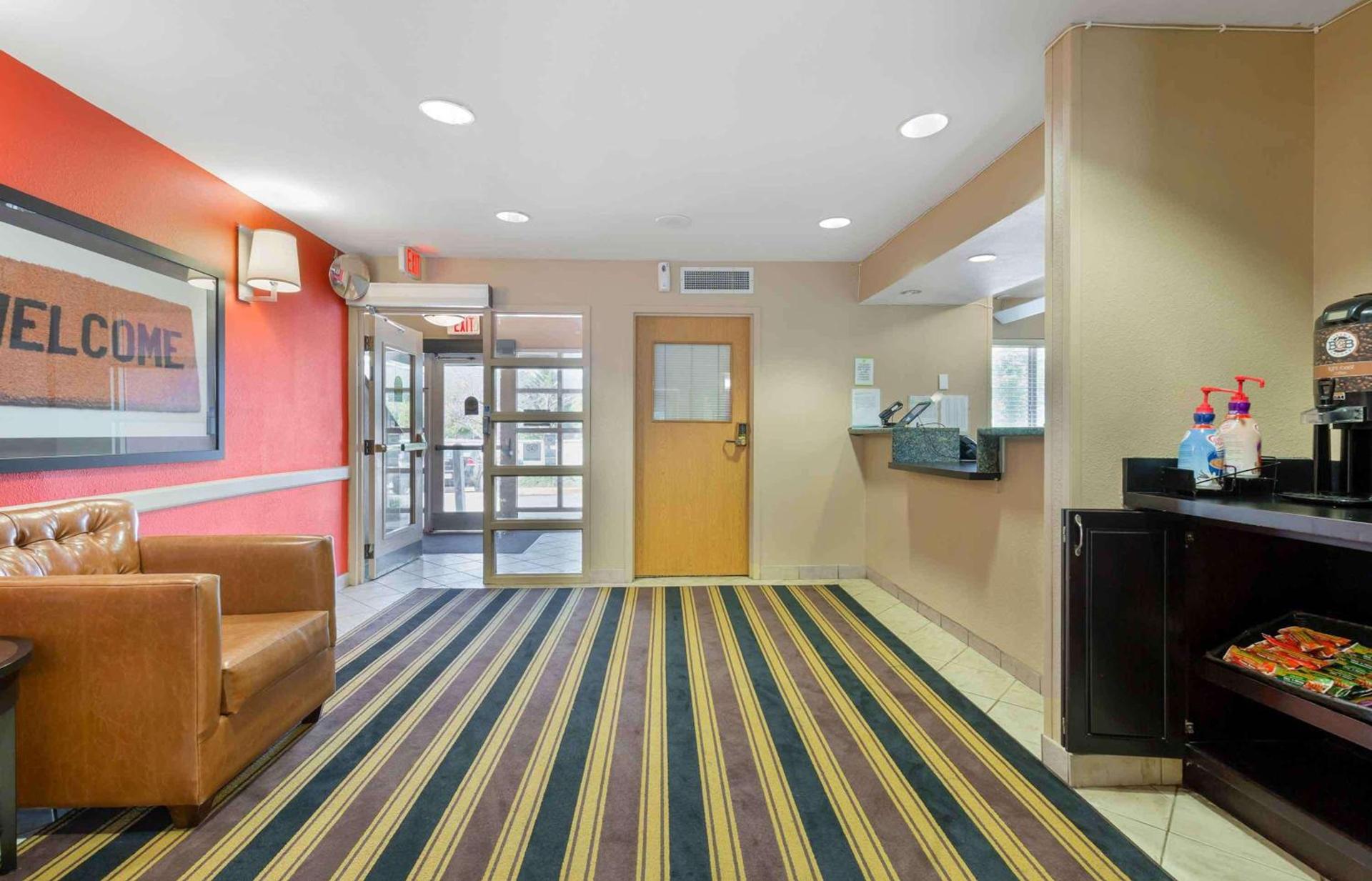 MainStay Suites Washington Dulles Airport photo 6